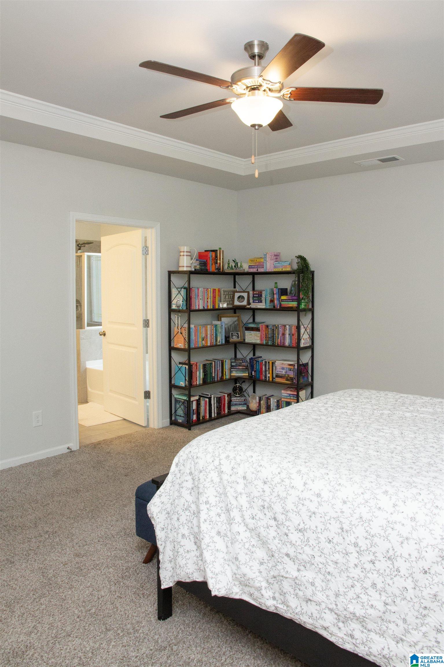 395 LAKERIDGE DRIVE
