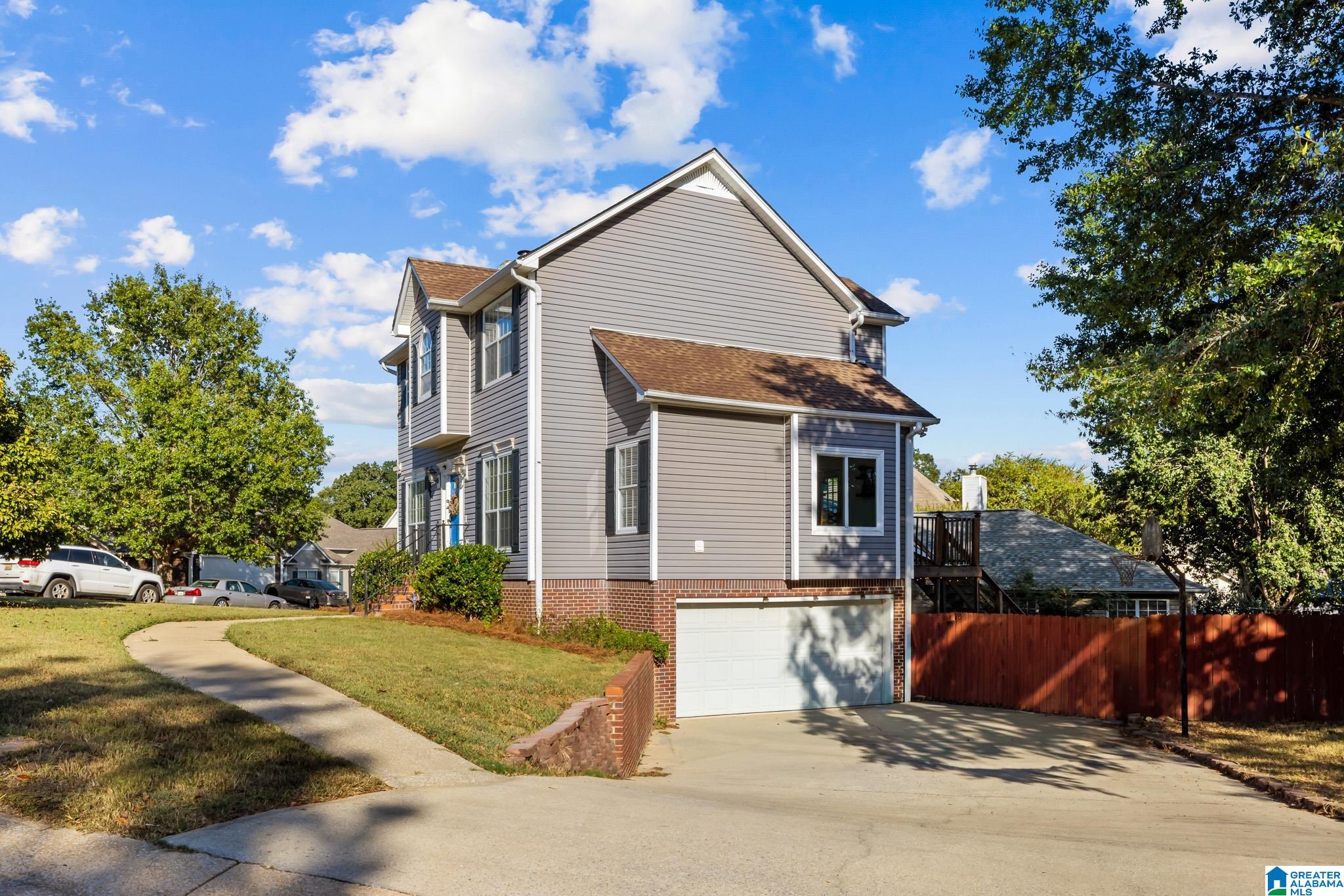 2021 KING CHARLES PLACE