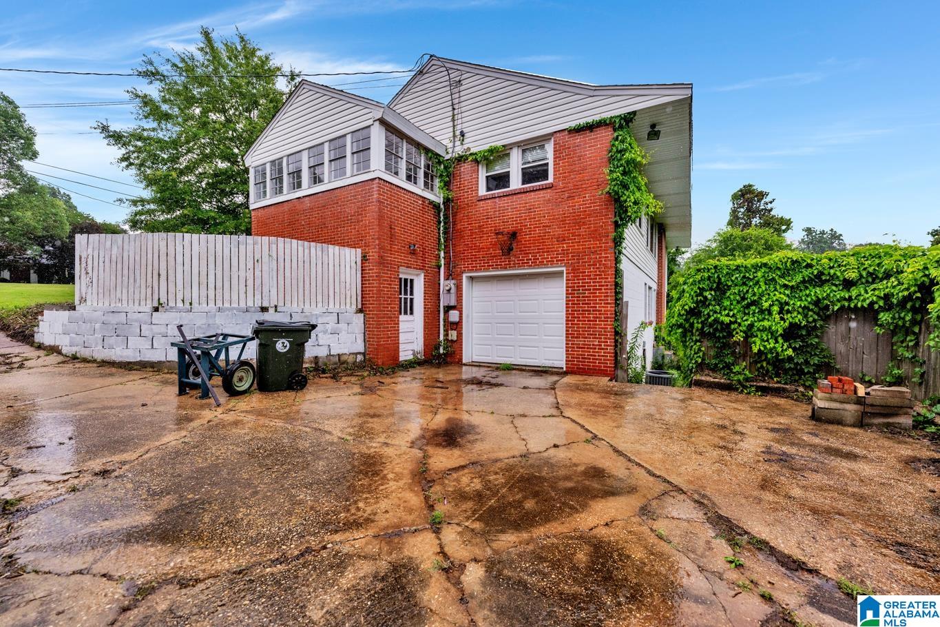 14 WINDSOR DRIVE