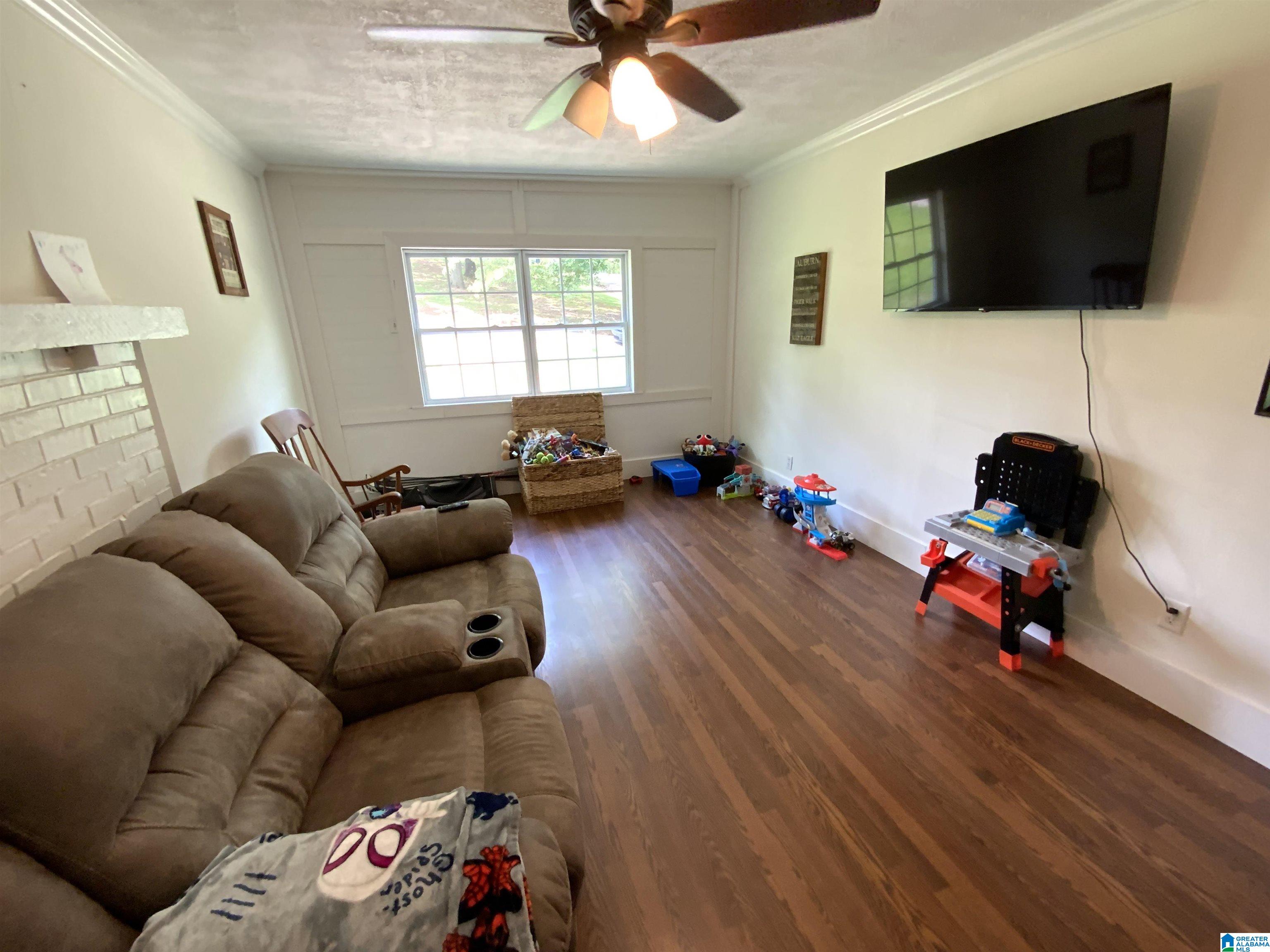 19 FORREST DRIVE