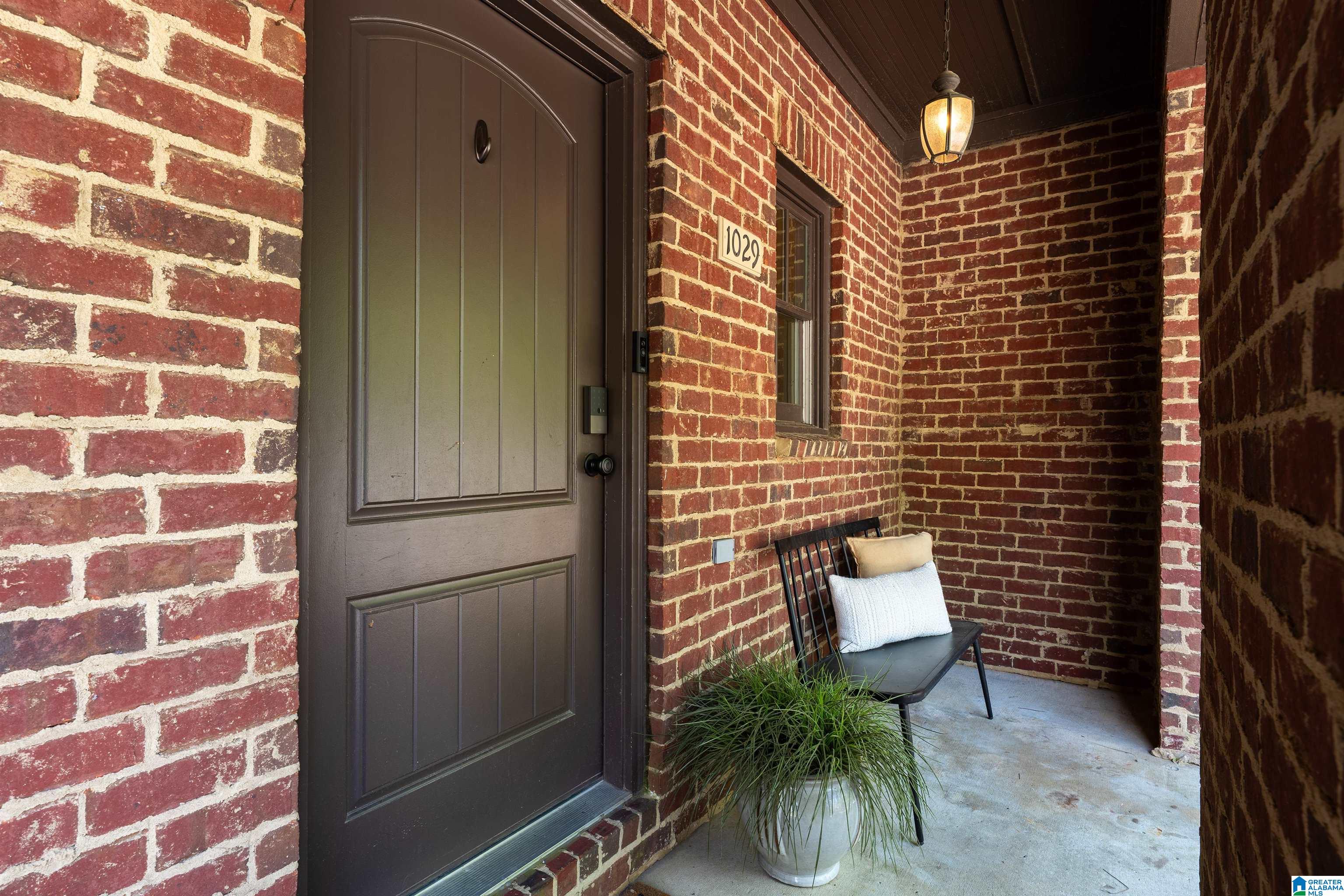 1029 INVERNESS COVE WAY