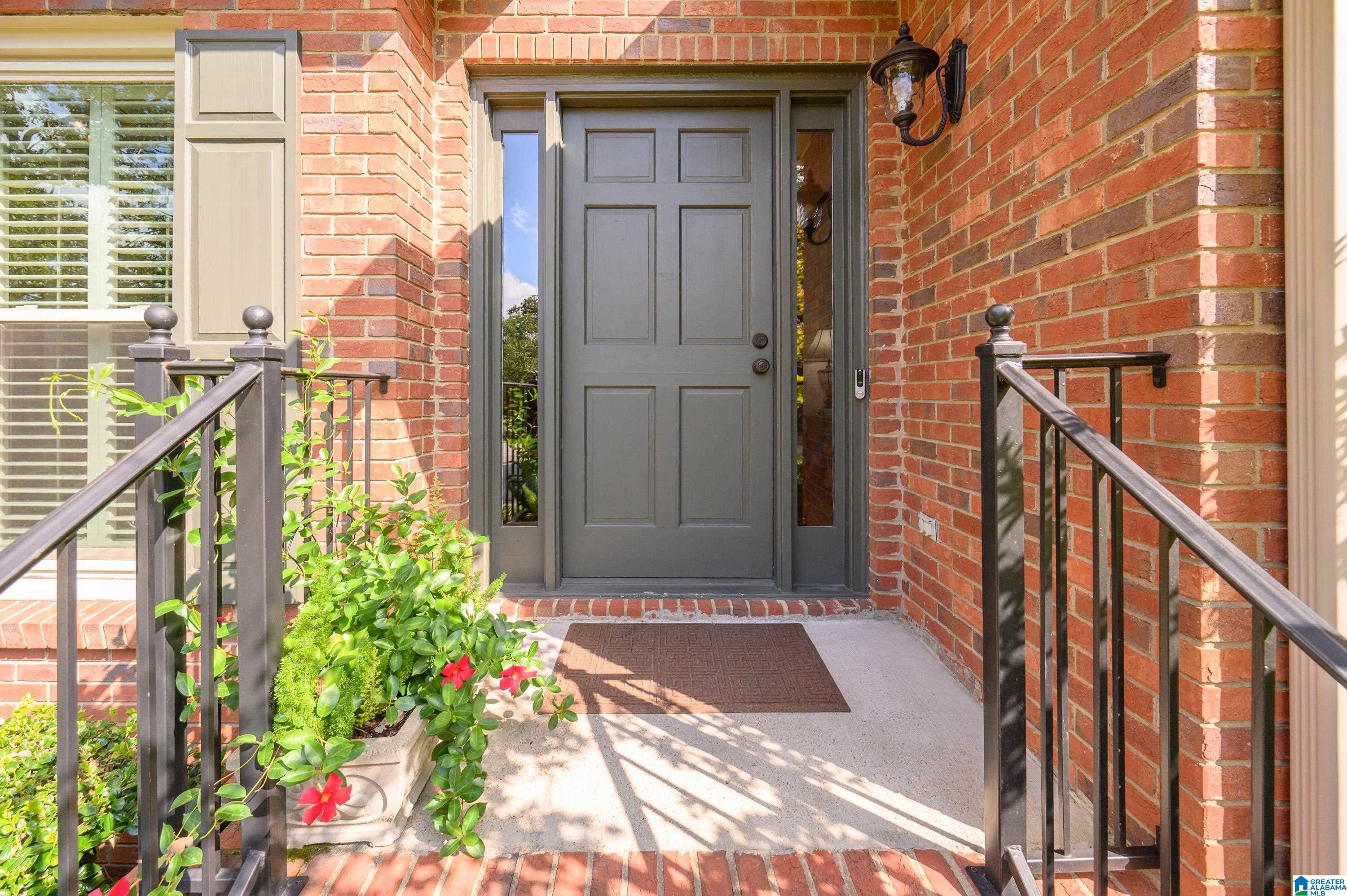 412 BOWER COURT