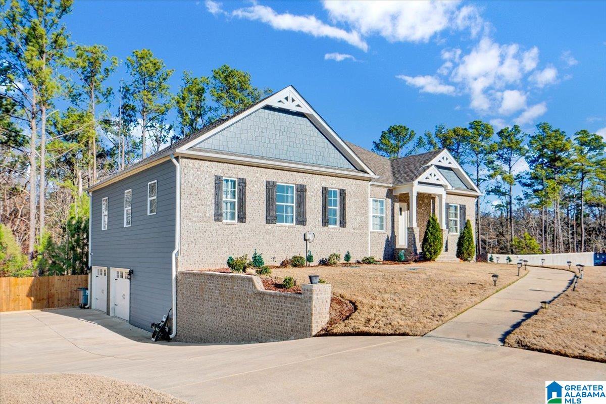 352 ROCK TERRACE DRIVE