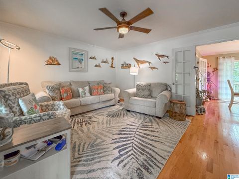 1704 GARDENRIDGE ROAD GARDENDALE AL 35071