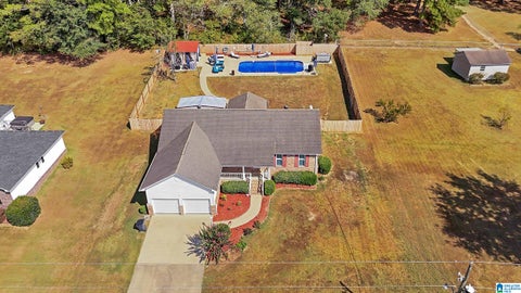 Photo of 430 Meadowood Avenue, WINFIELD, AL 35594 (MLS # 21465488)