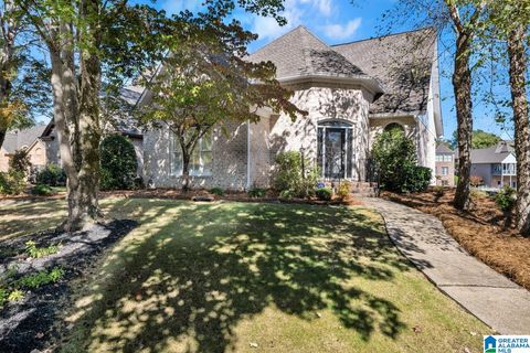 944 LAKE CIRCLE HOOVER AL 35244