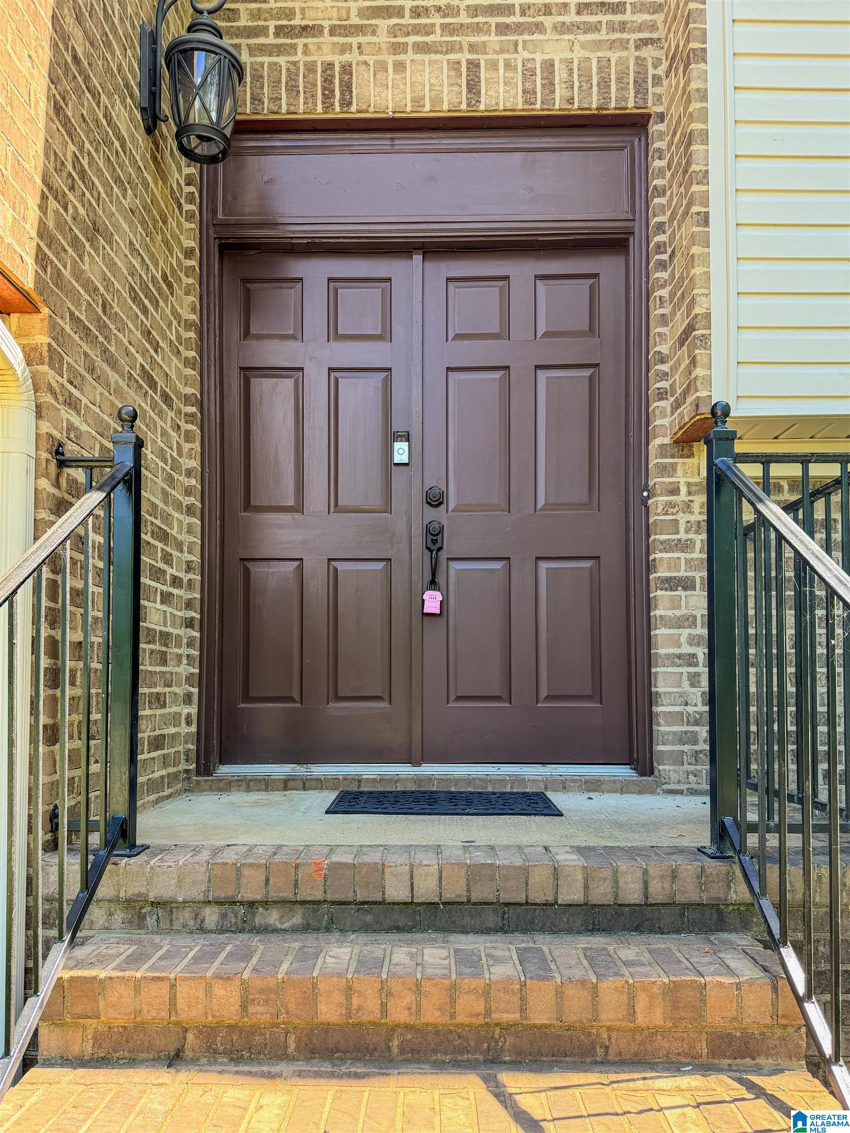 195 PIKE ROAD