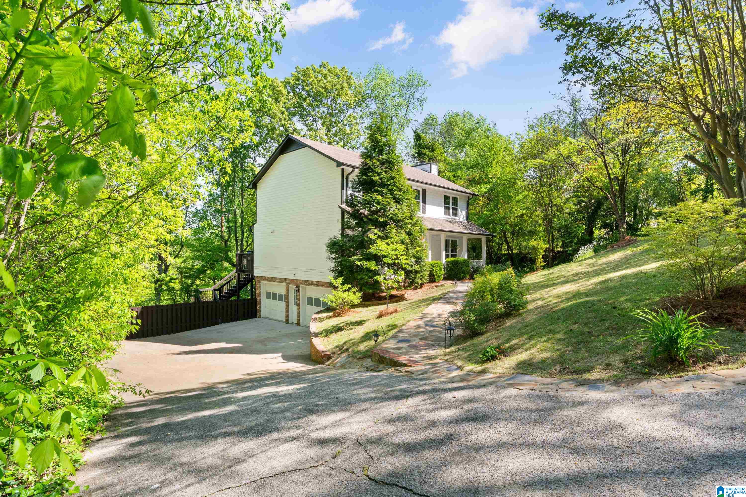 2231 MILL RUN CIRCLE