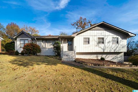 637 WINWOOD DRIVE VESTAVIA HILLS AL 35226