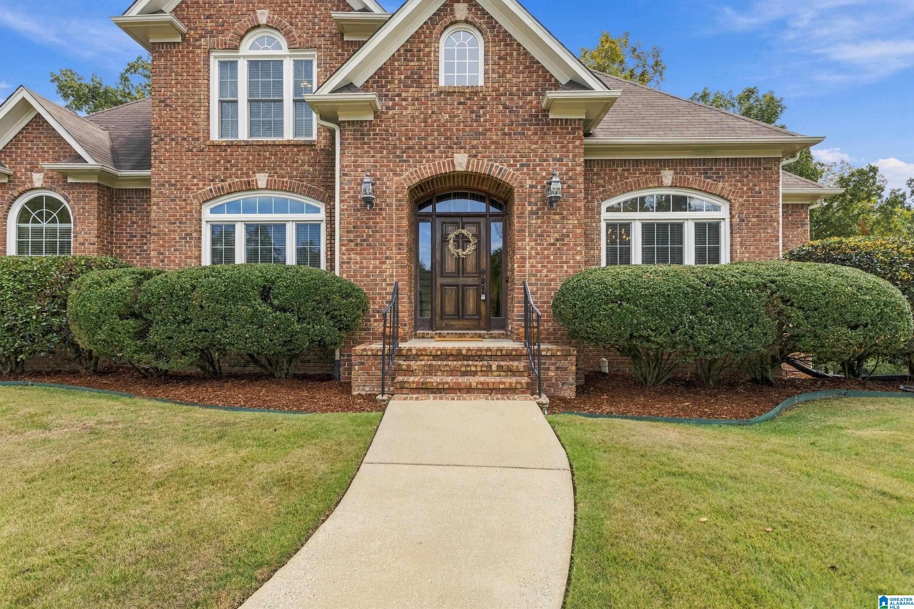 2028 EAGLE POINT COURT