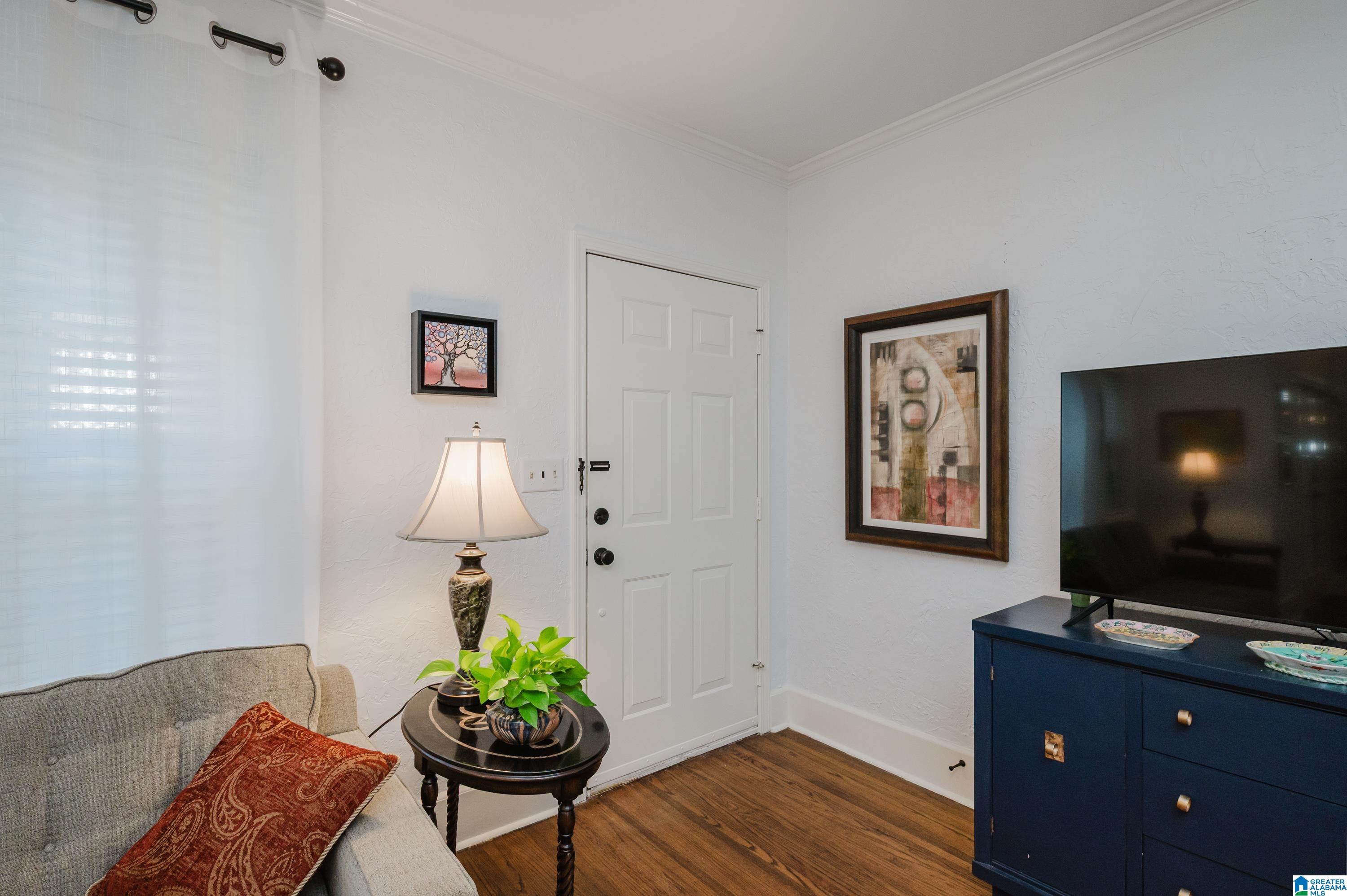 2809 13TH AVENUE S E 1