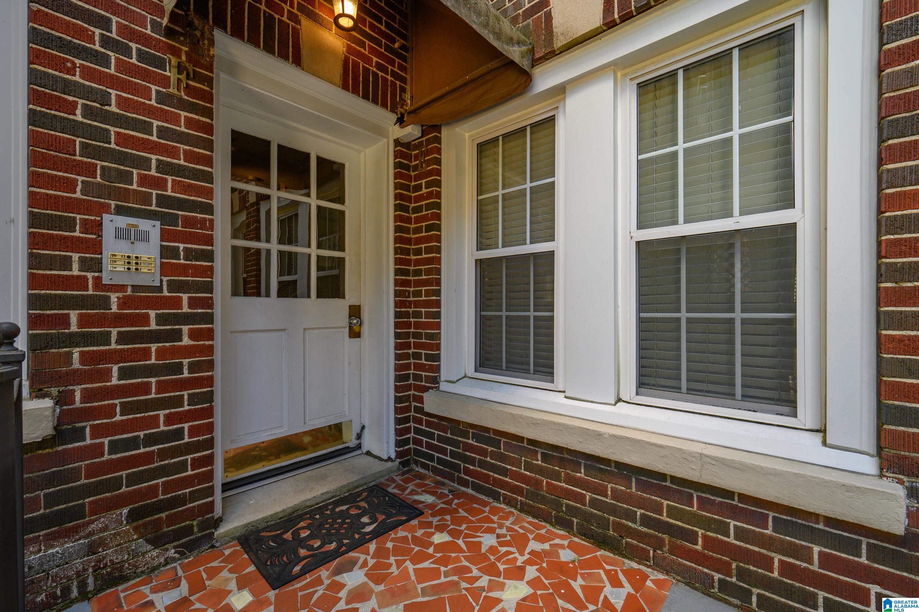 2809 13TH AVENUE S E 1