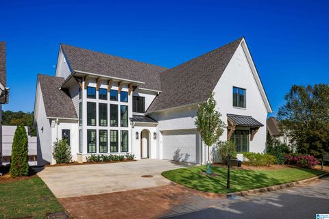 1719 COLLINWOOD COURT VESTAVIA HILLS AL 35216