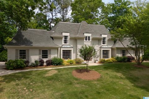 2224 GAY WAY VESTAVIA HILLS AL 35216