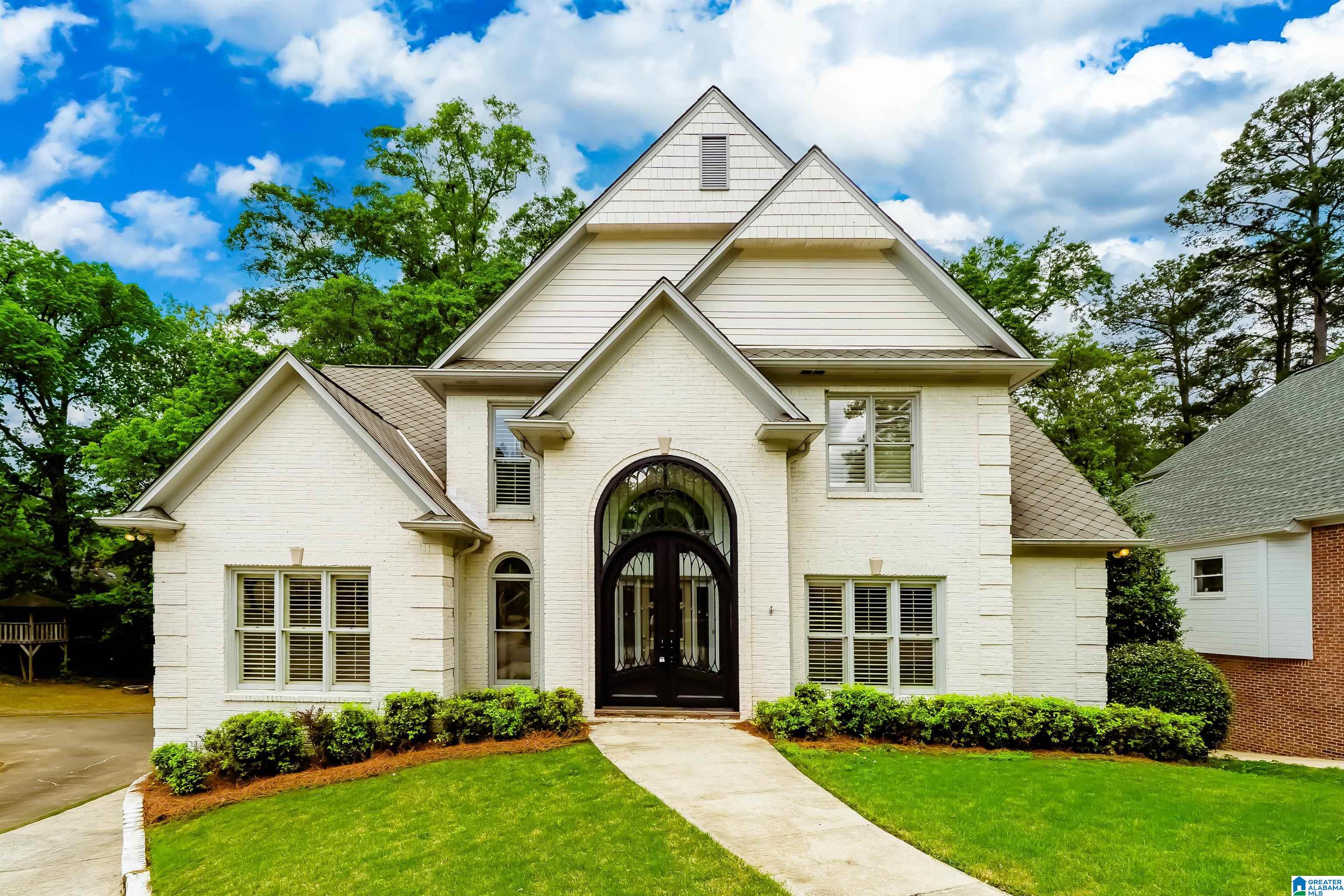 2551 IVY GLENN DRIVE