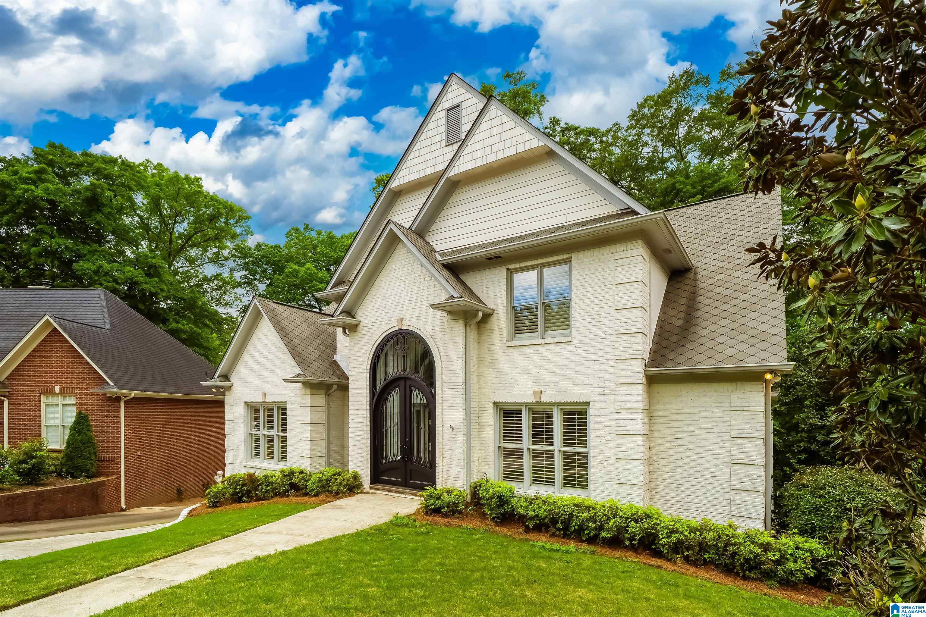 2551 IVY GLENN DRIVE