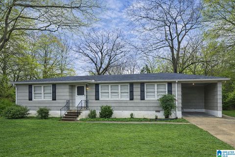 2241 1ST PLACE NW CENTER POINT AL 35215