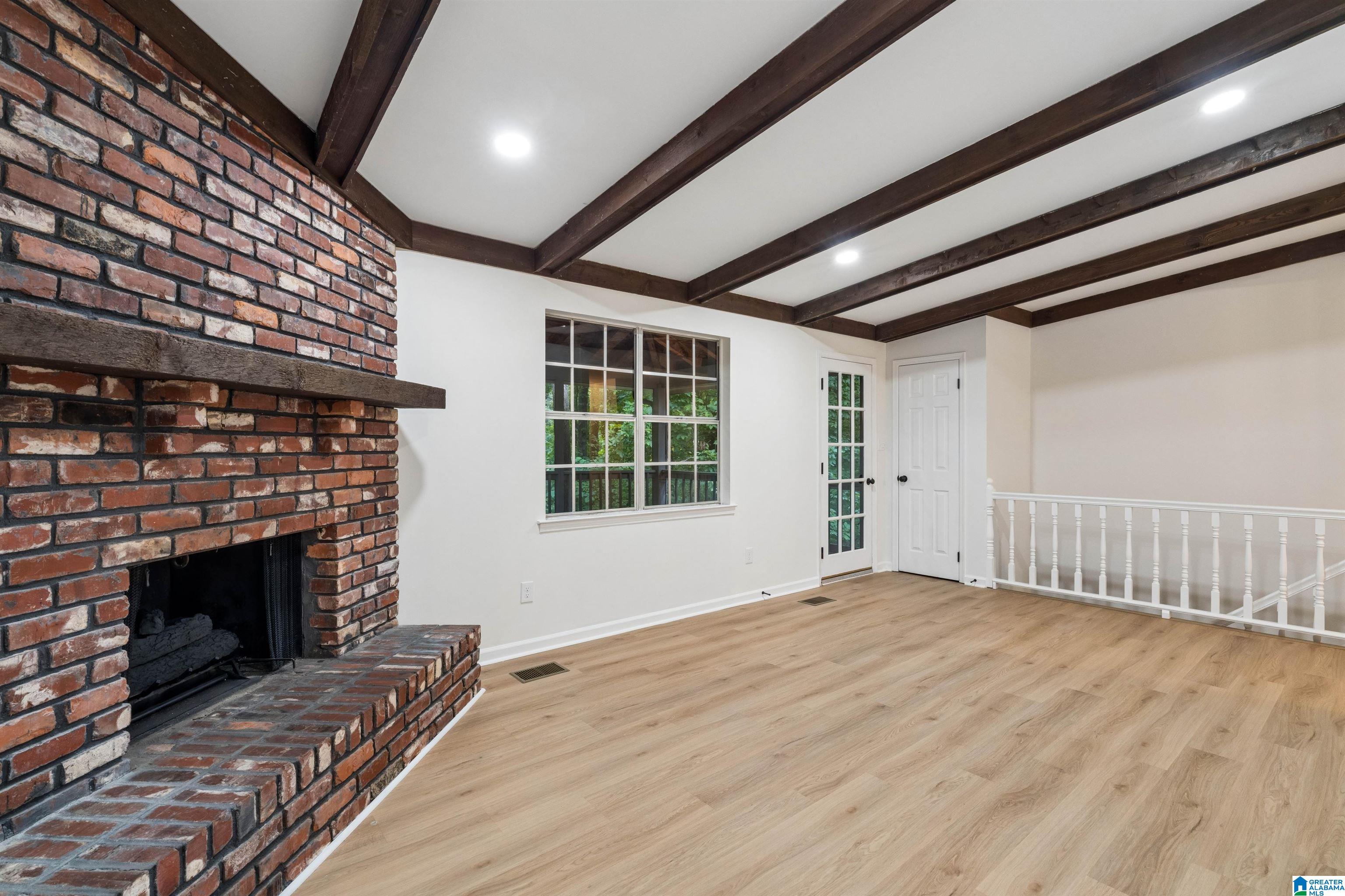 316 GEMINI CIRCLE