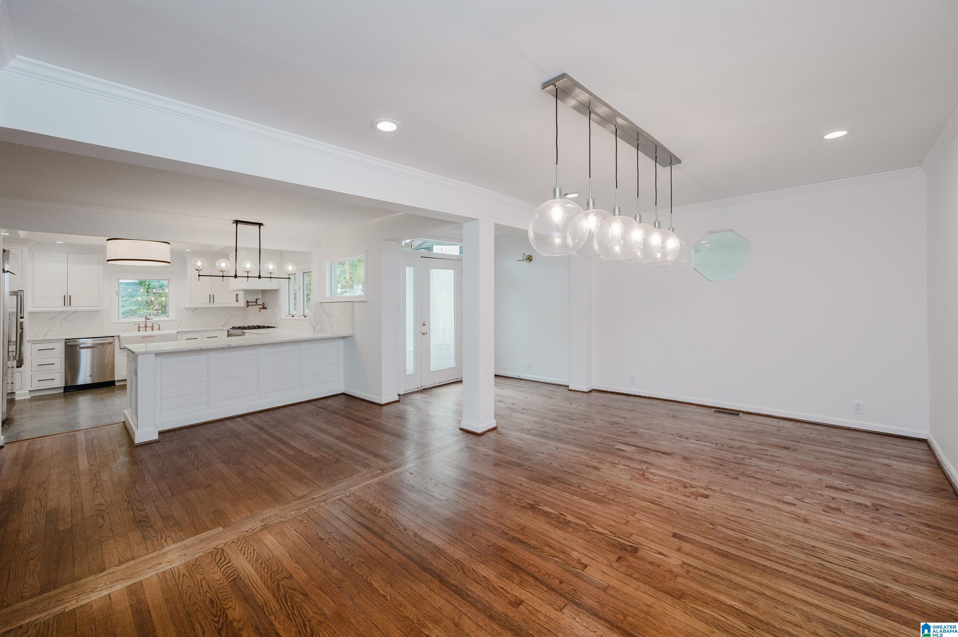 328 REDFERN STREET