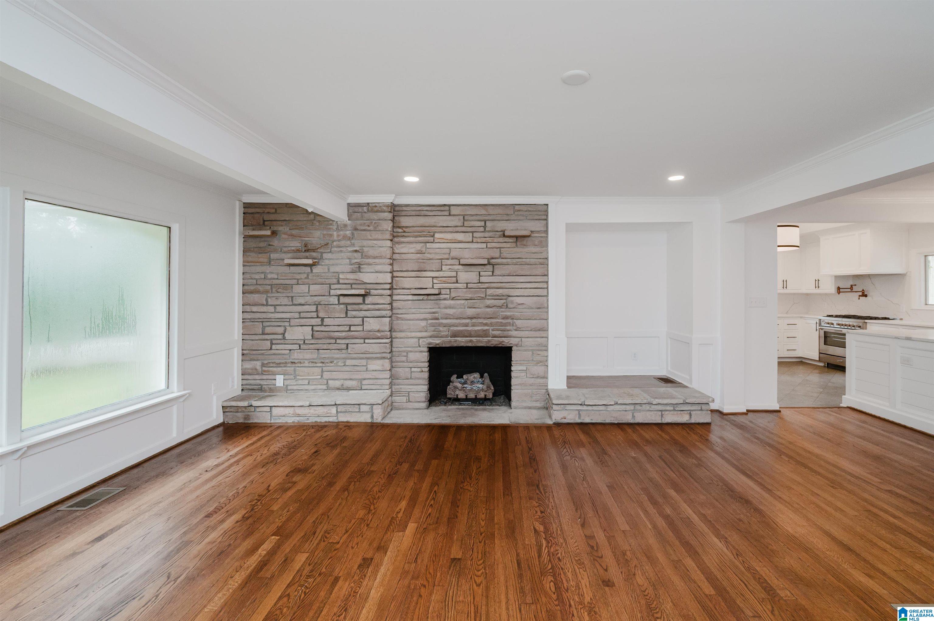328 REDFERN STREET