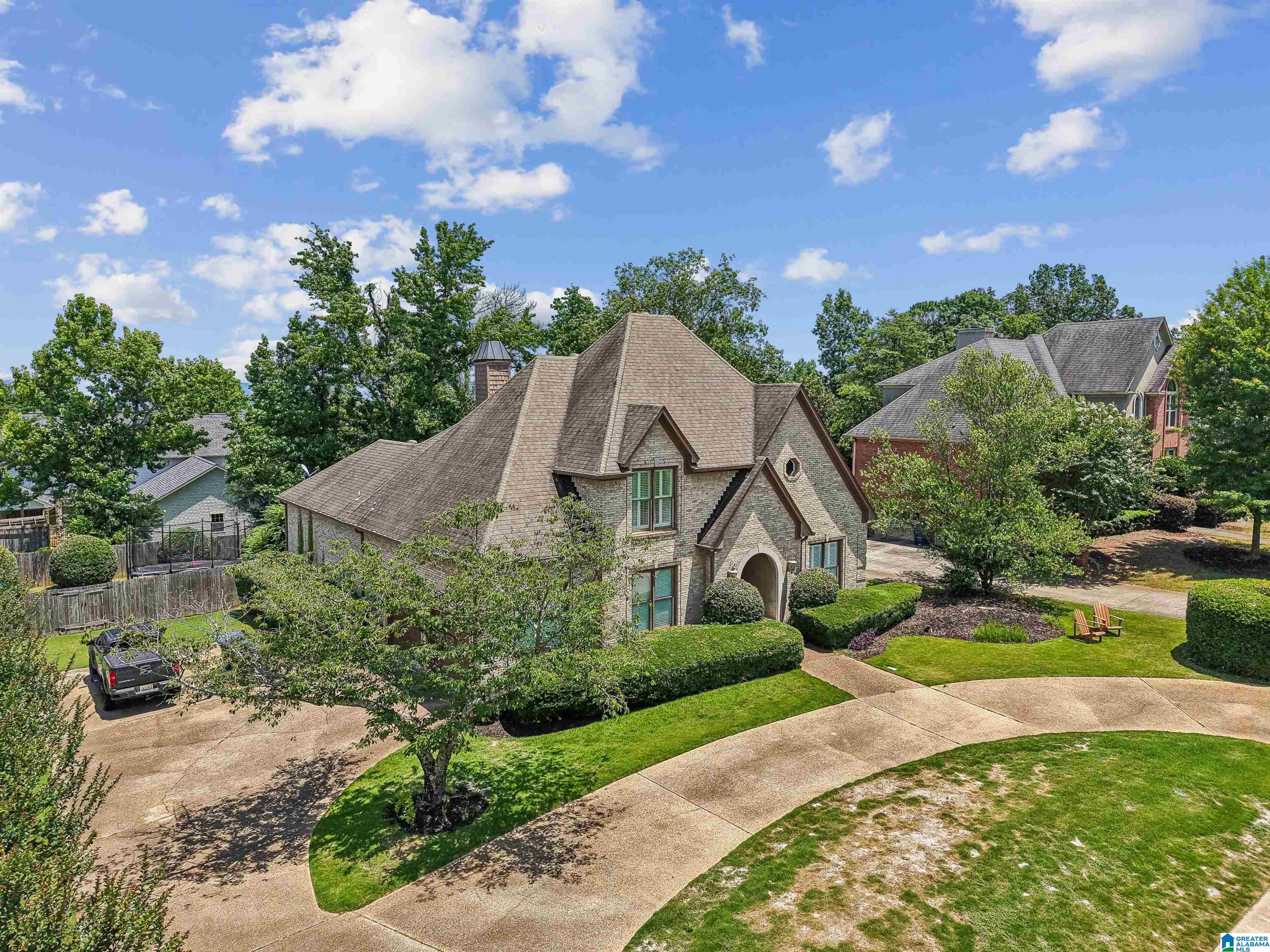 3813 CARISBROOKE CIRCLE