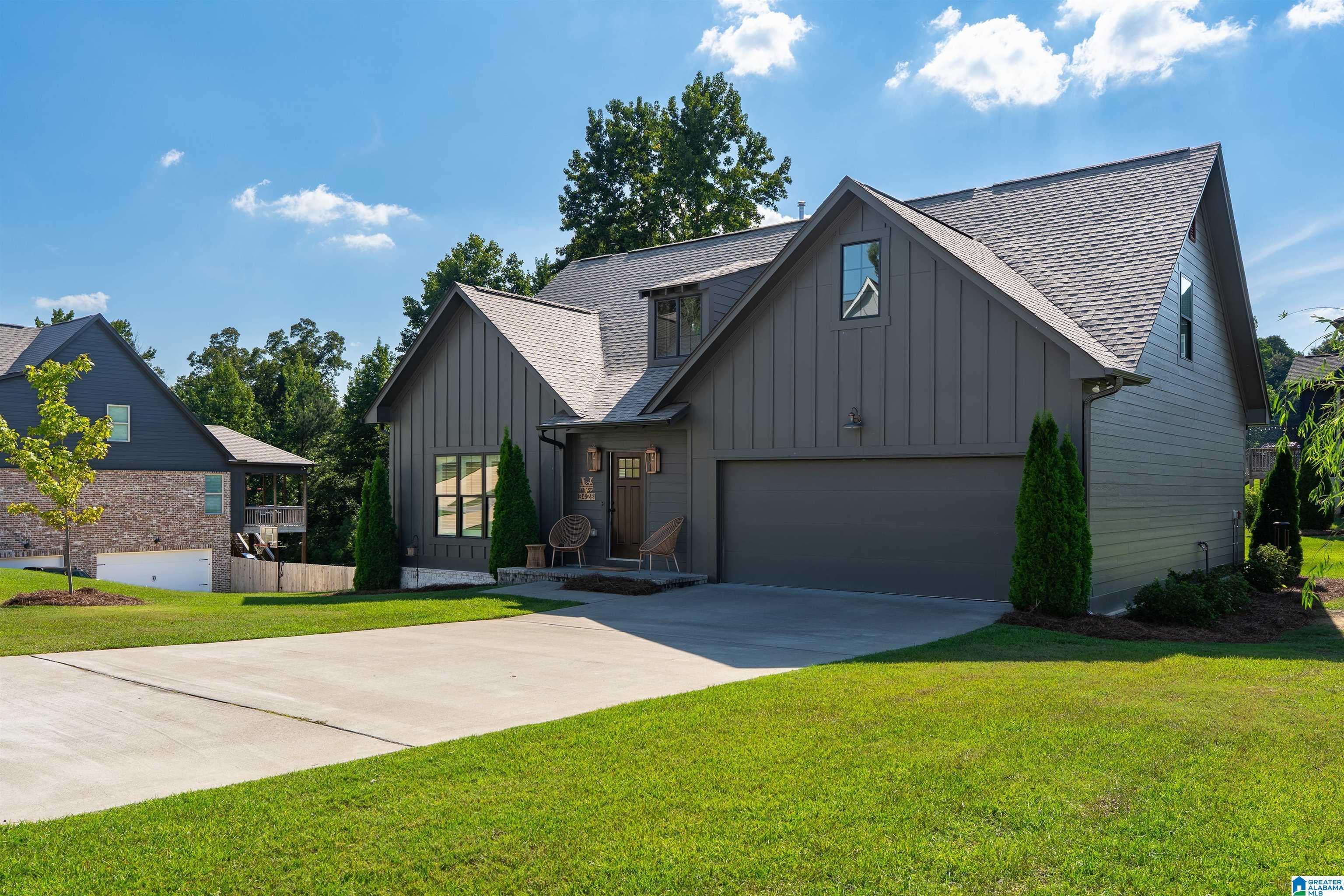 3428 CHATHAM CIRCLE