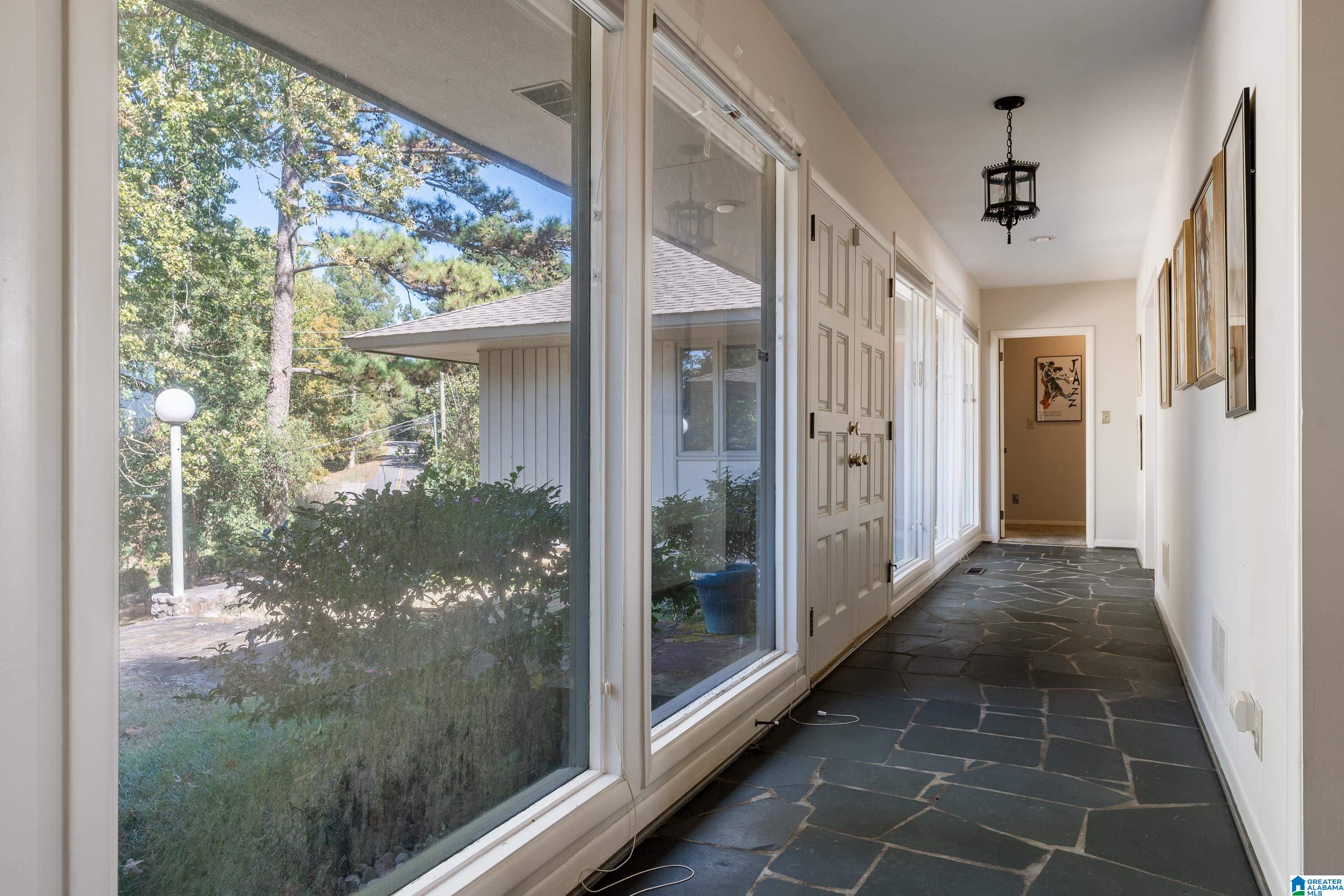 2423 MONTE VISTA DRIVE