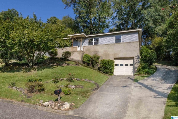 1208 INGRAM AVE, BIRMINGHAM, AL 35213 - Image 91450c8bd582060db7ef9ff97846f03e/3113303526