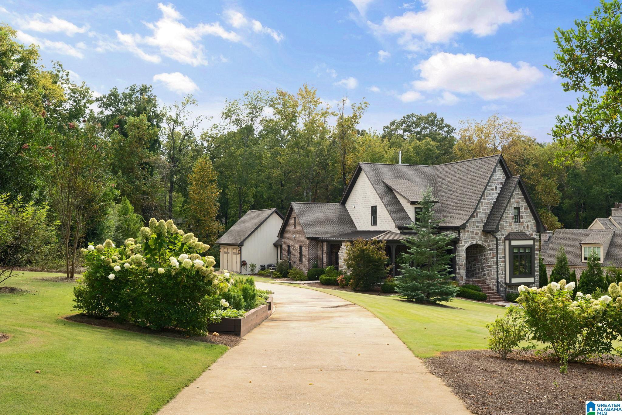 4512 OLD BROOK TRAIL