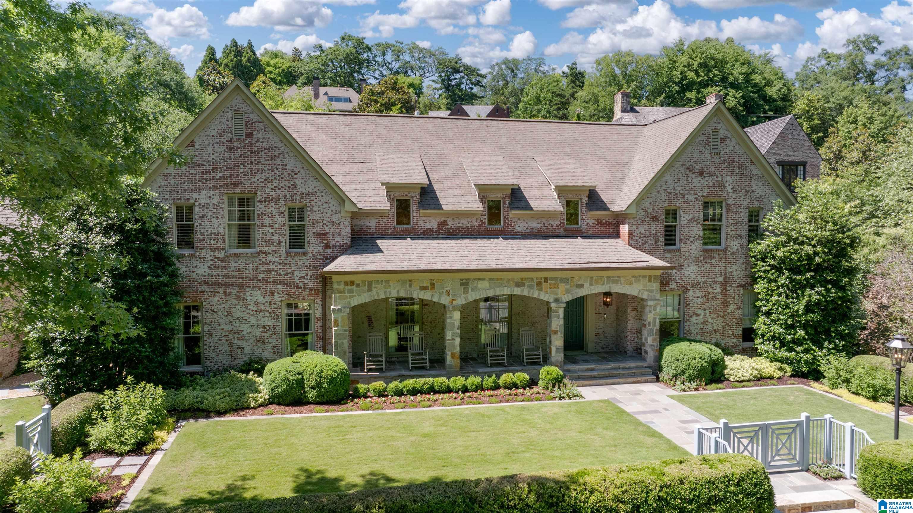 3242 COUNTRY CLUB ROAD