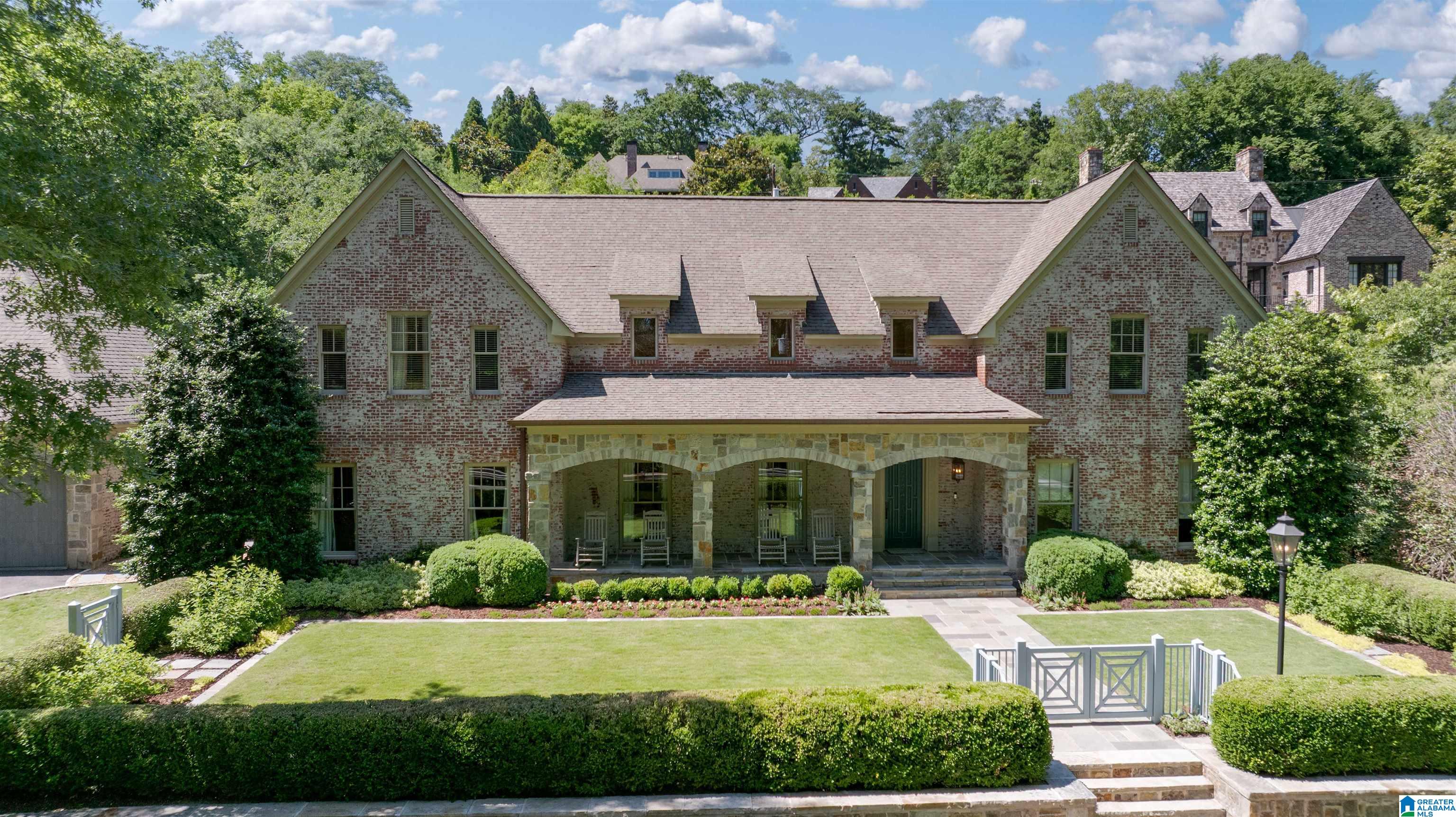 3242 COUNTRY CLUB ROAD