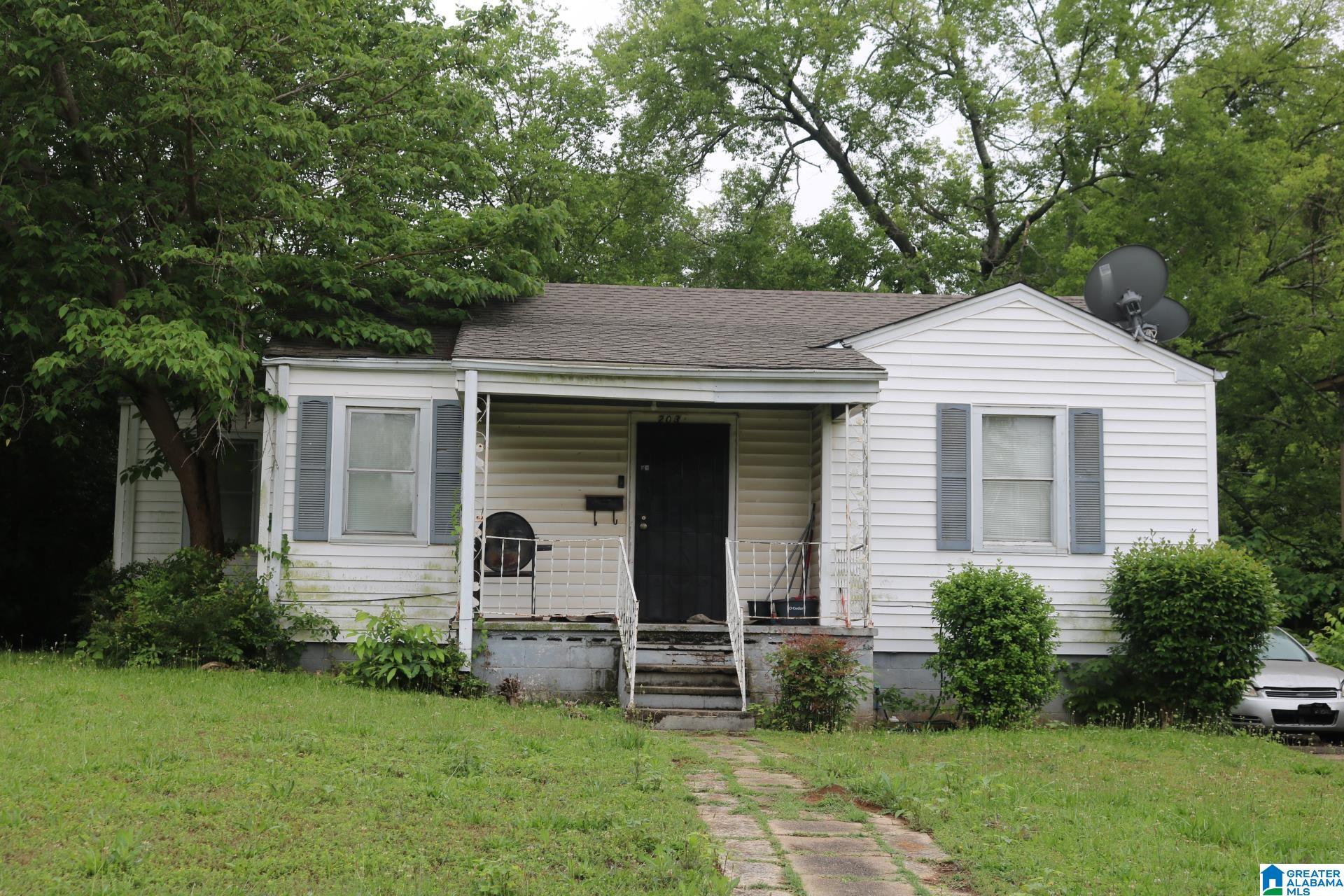 Photo 1 of 1 — 2031 PRINCETON AVENUE SW, BIRMINGHAM, AL 35211