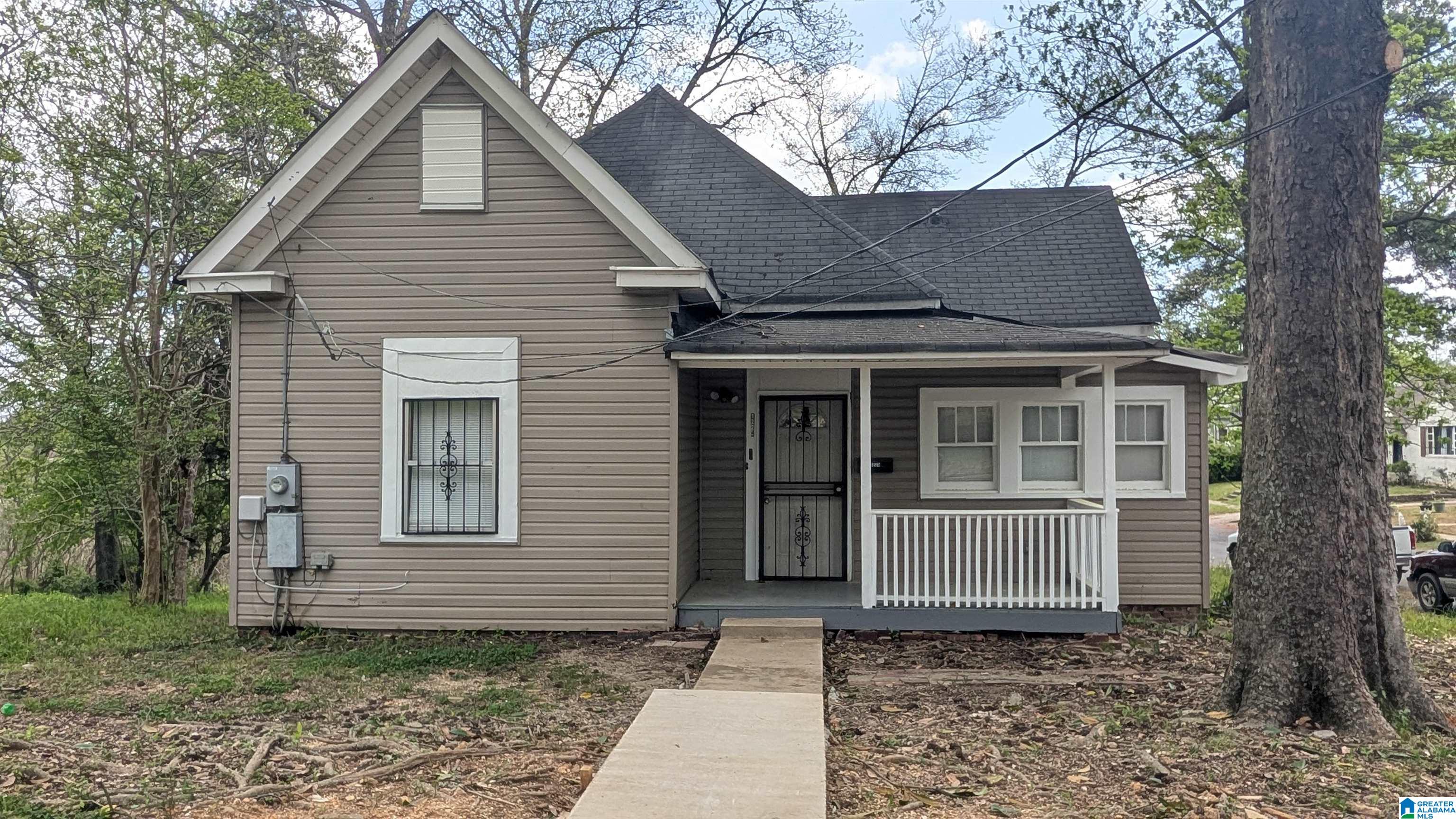 Photo 1 of 14 — 1225 4TH PLACE N, BIRMINGHAM, AL 35204