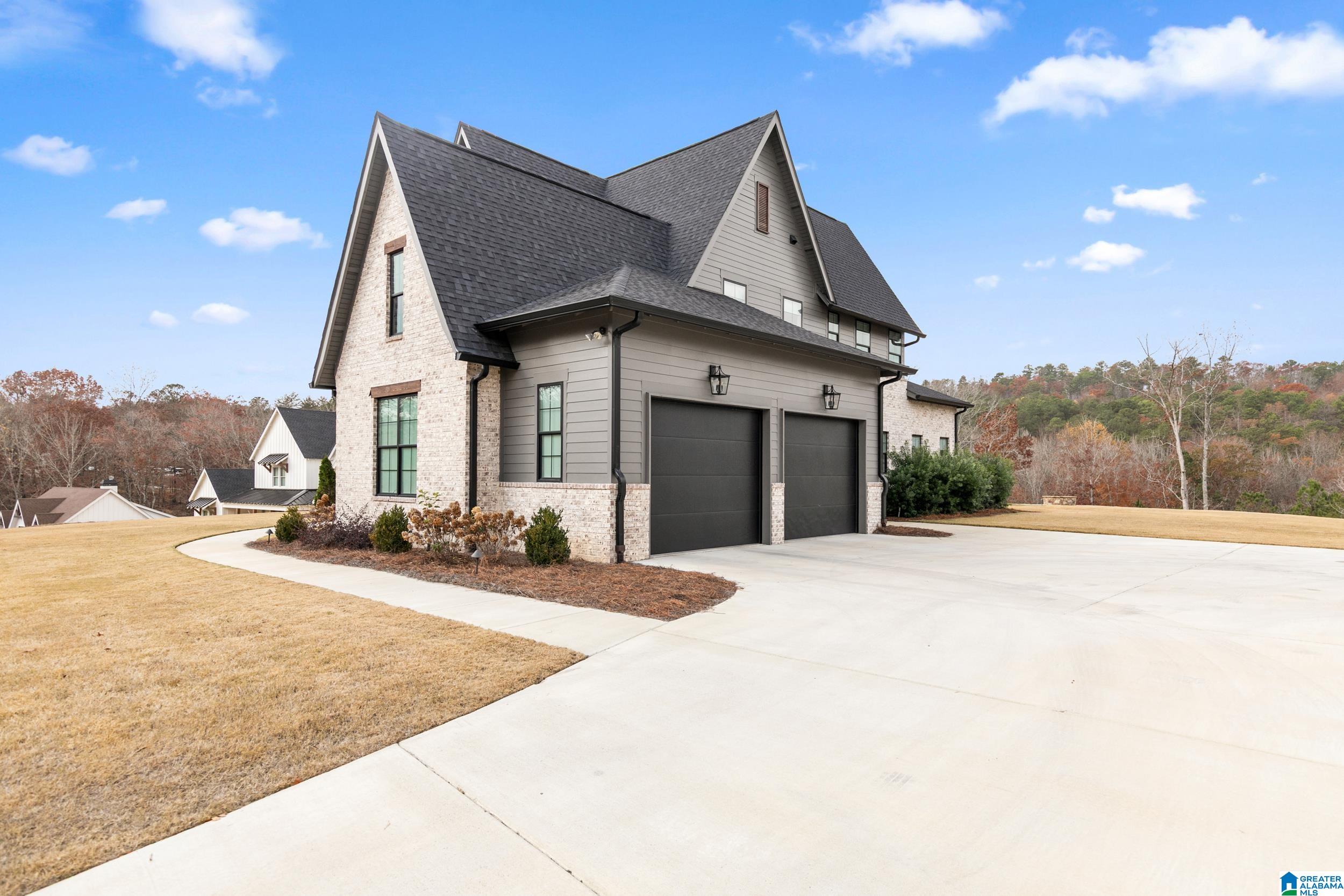 304 TIMBERVIEW TRAIL