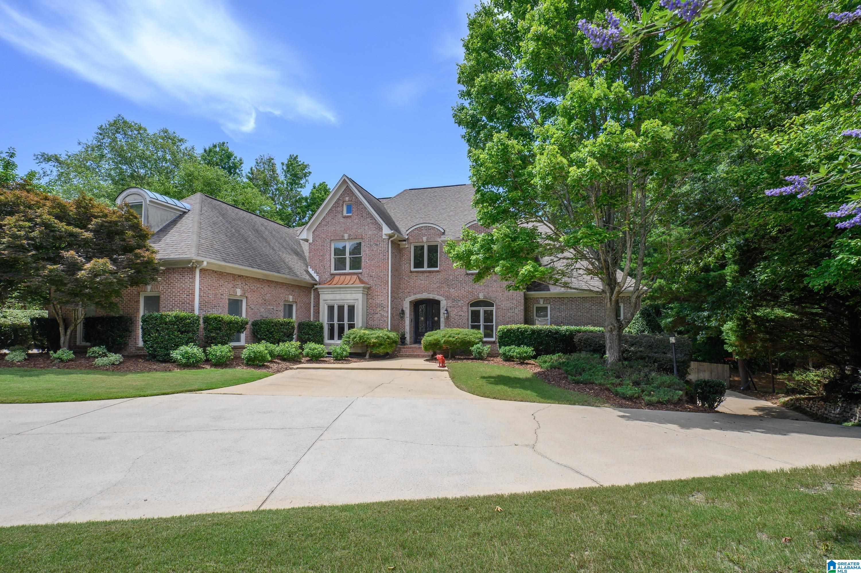 8237 CASTLEHILL ROAD