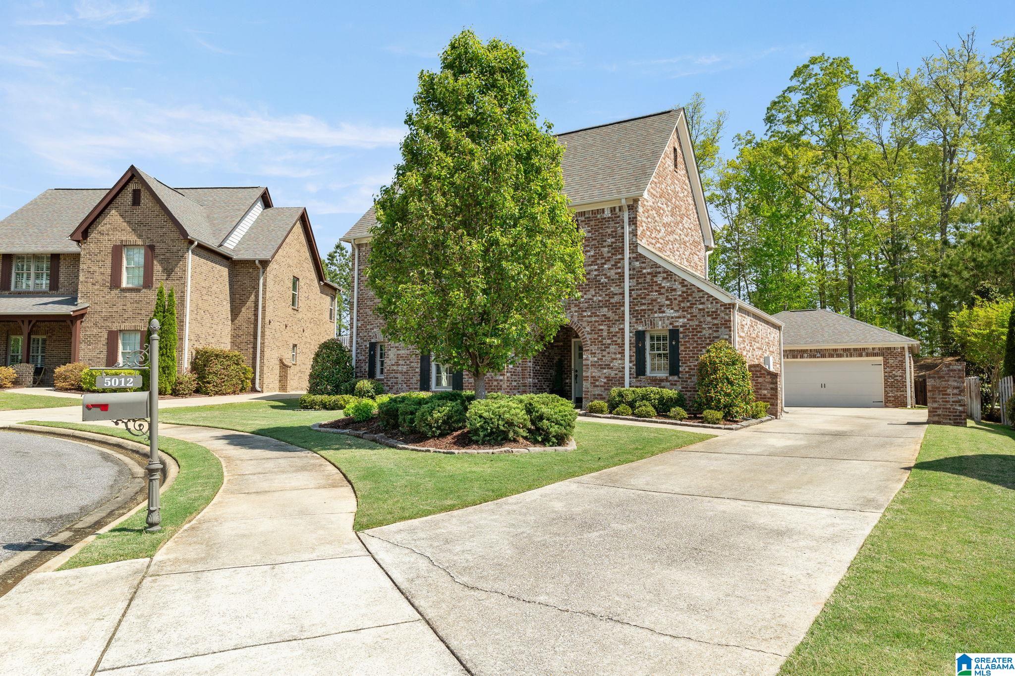 5012 KELHAM GROVE CIRCLE