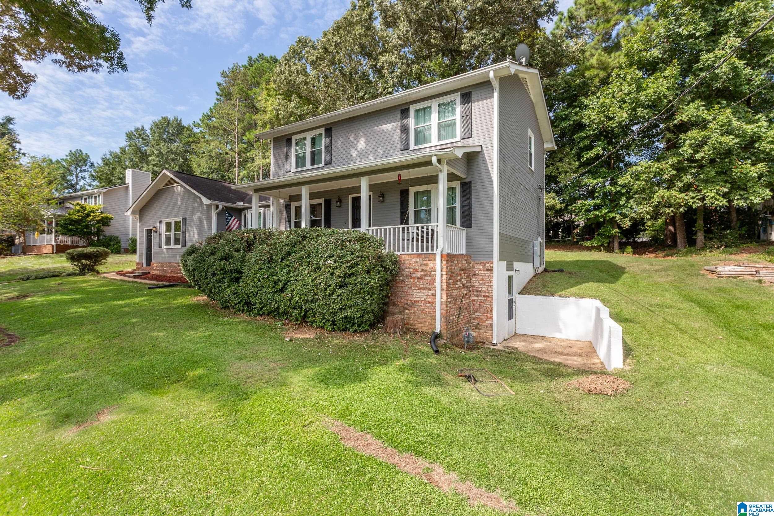801 LYNELL COURT