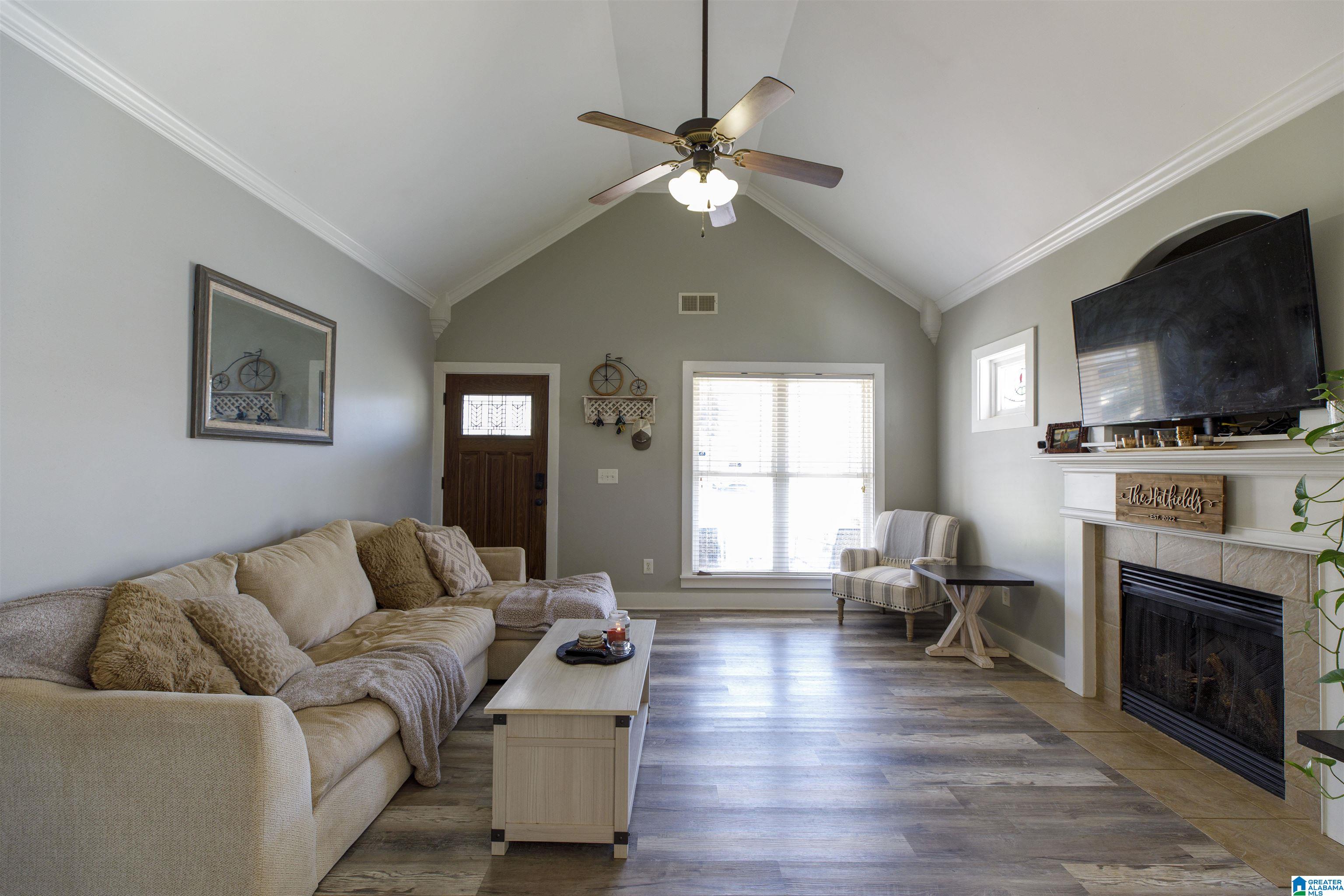 128 WHITESTONE TRAIL