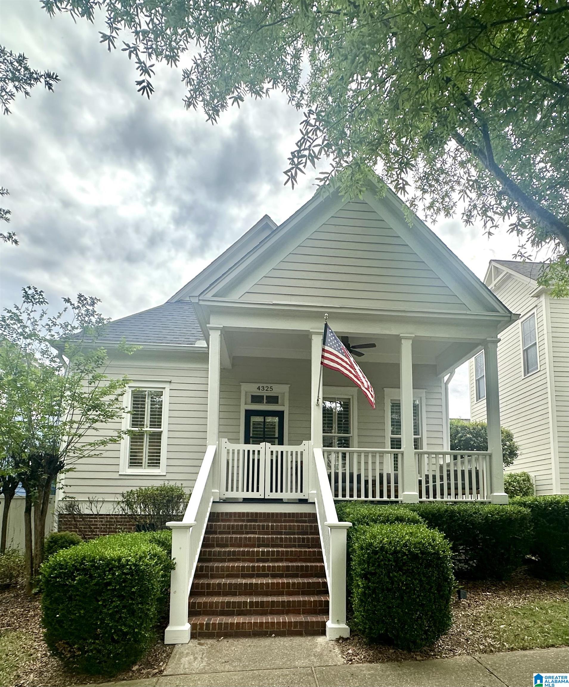 4325 VILLAGE GREEN WAY