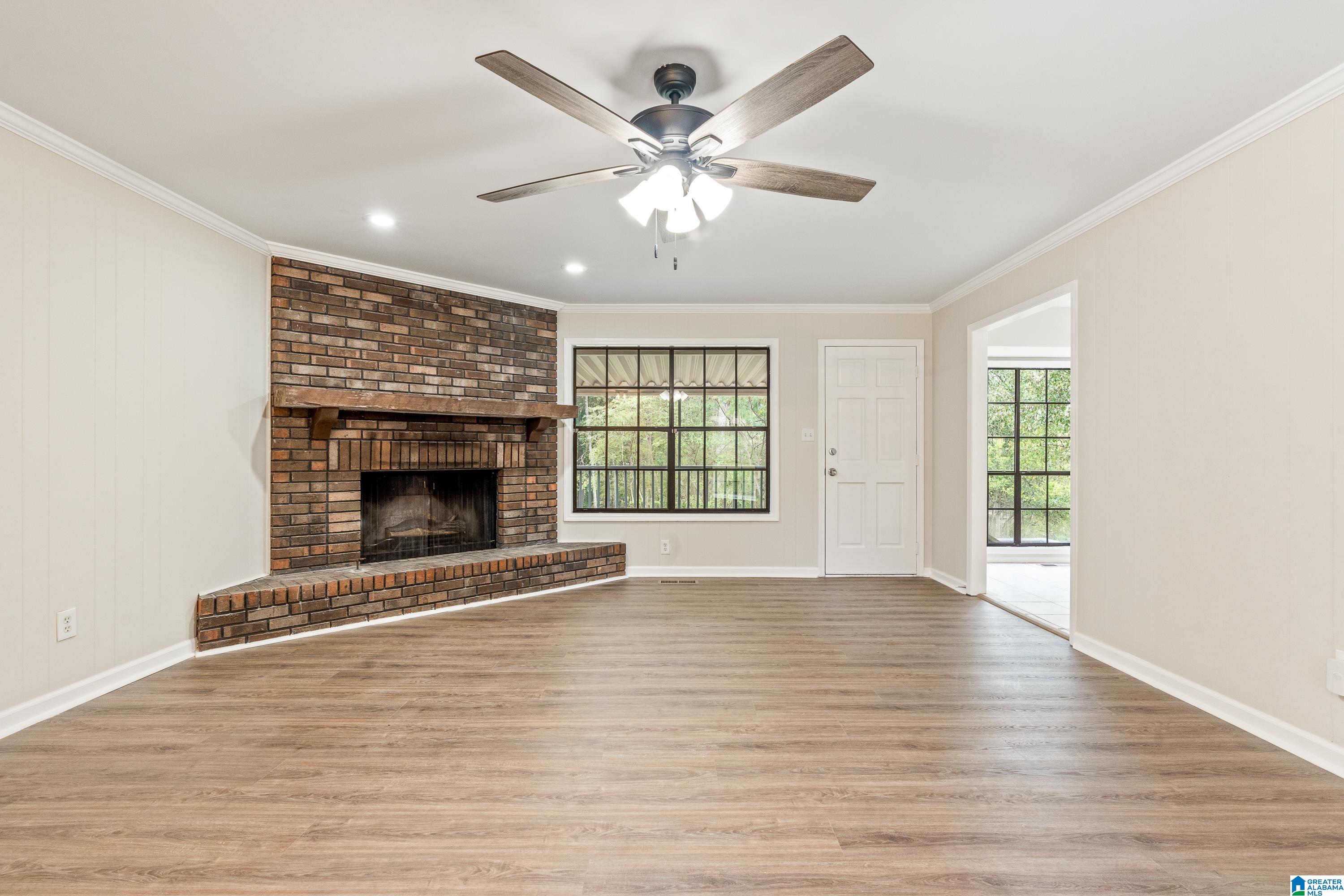 336 12TH STREET - Photo 4