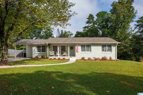1512 LINDA VISTA DRIVE VESTAVIA HILLS AL 35226