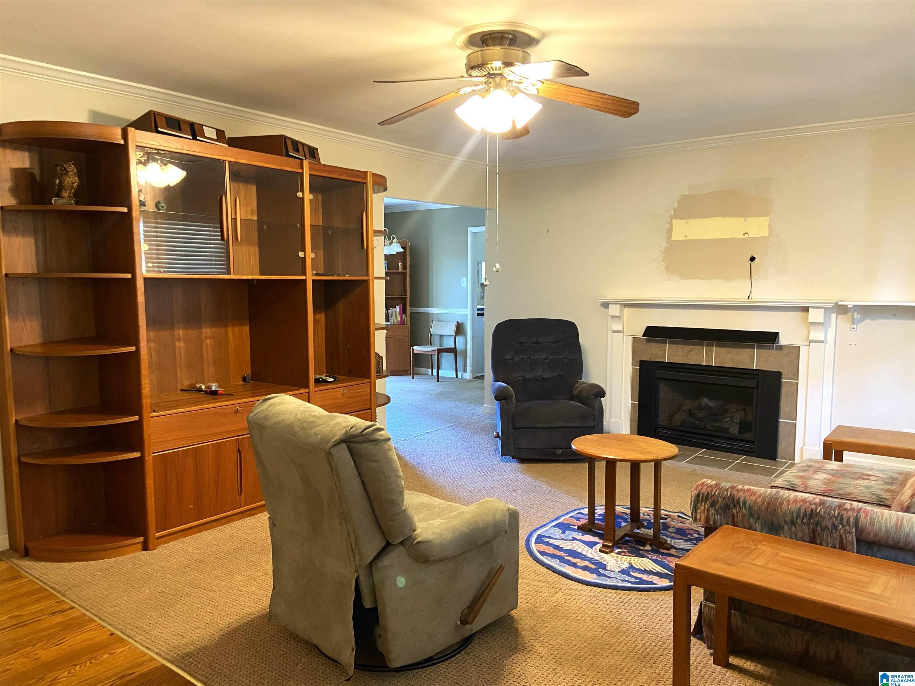 2116 PINE CREST DRIVE