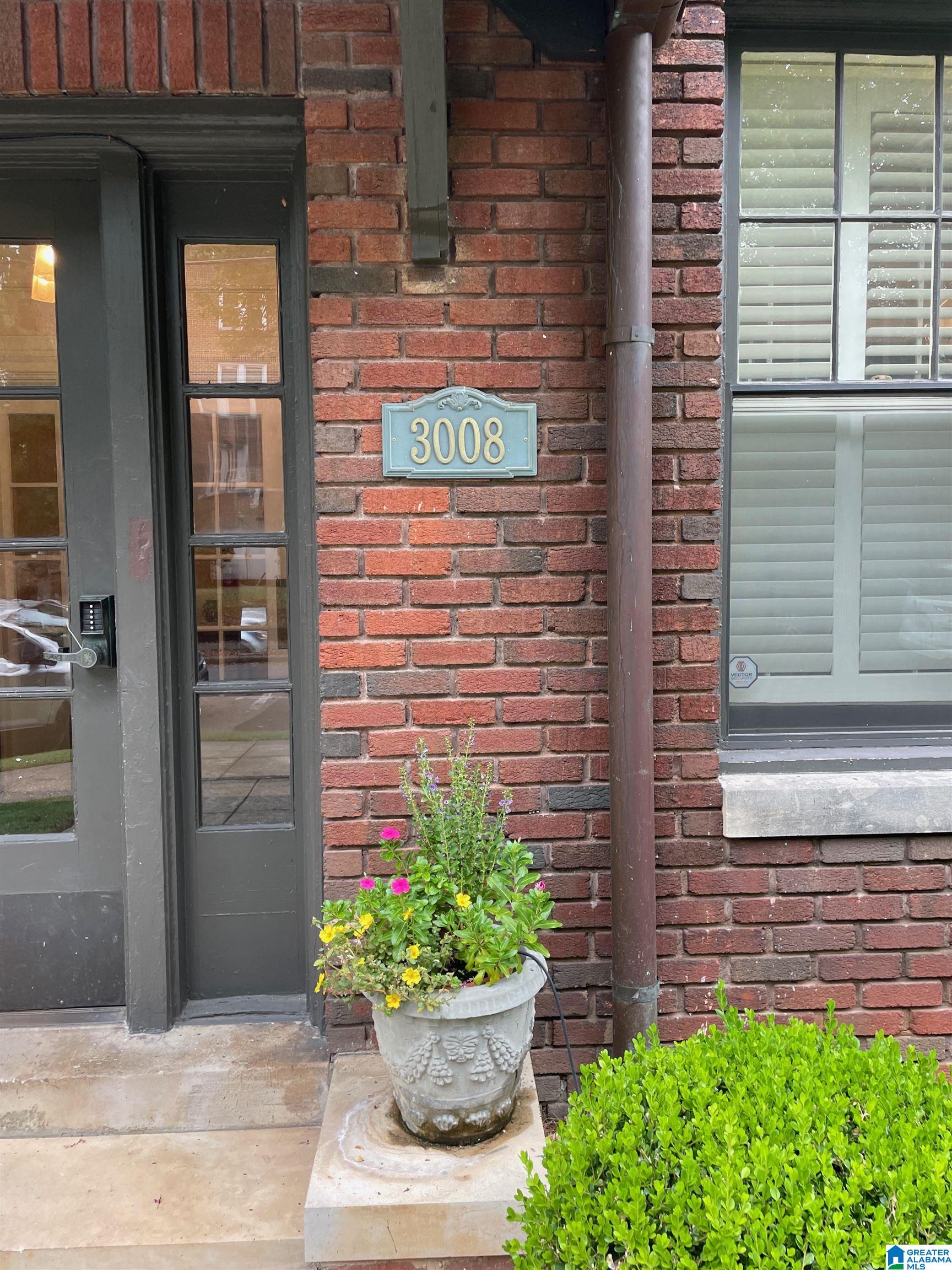 3008 13TH AVENUE S 3