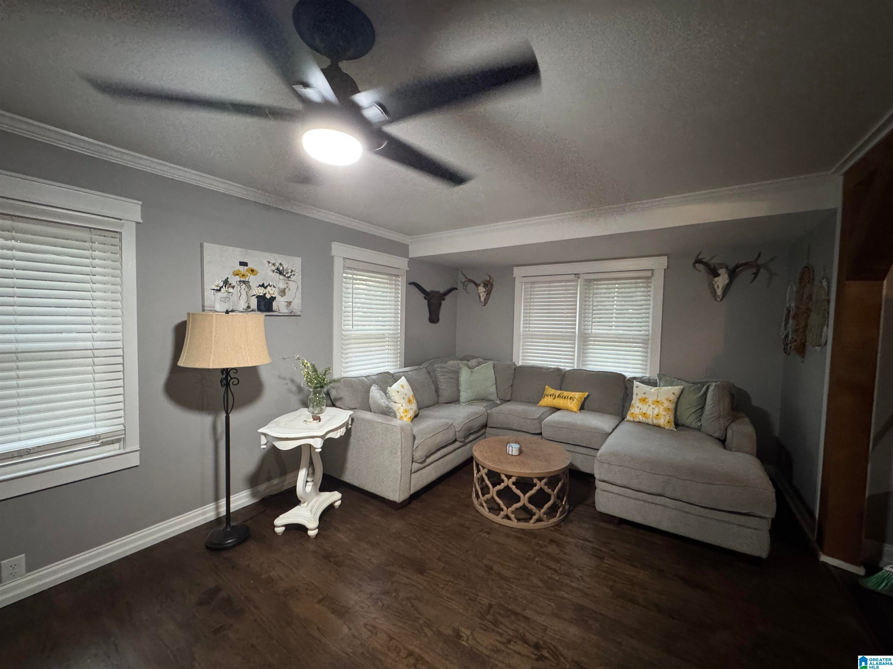 557 WESTLAND LANE