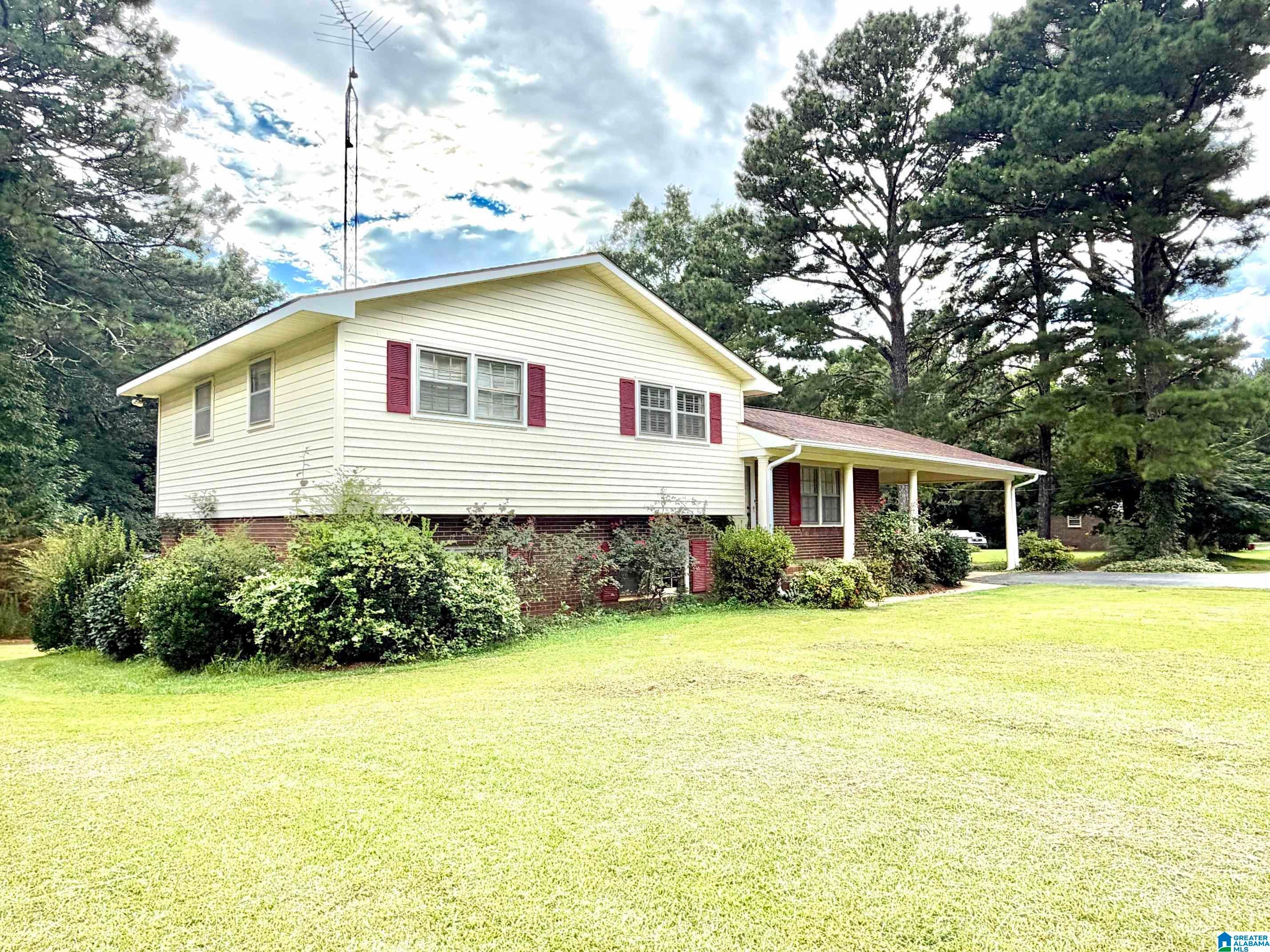 651 COUNTY ROAD 18