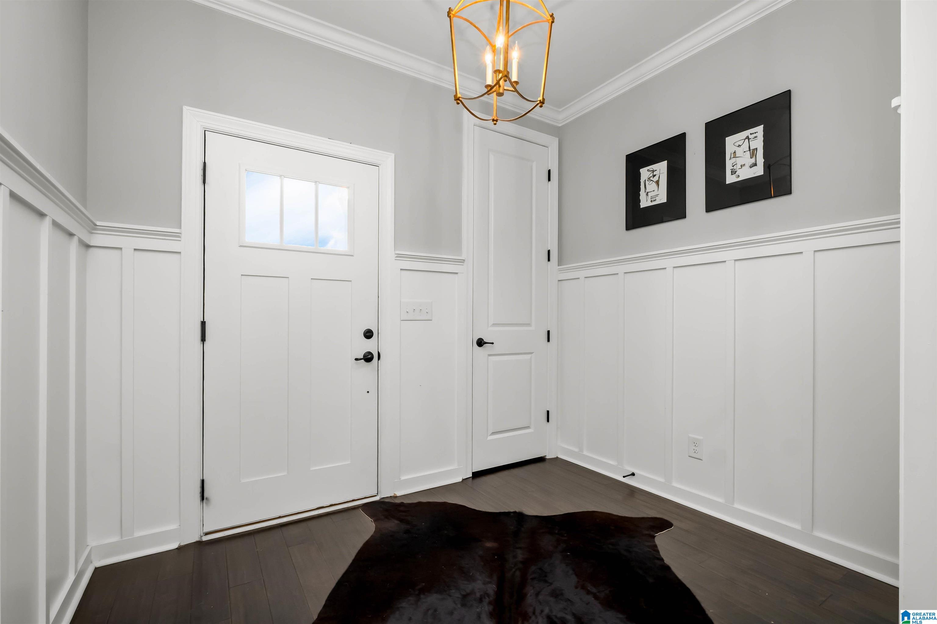 4712 JACKSON LOOP
