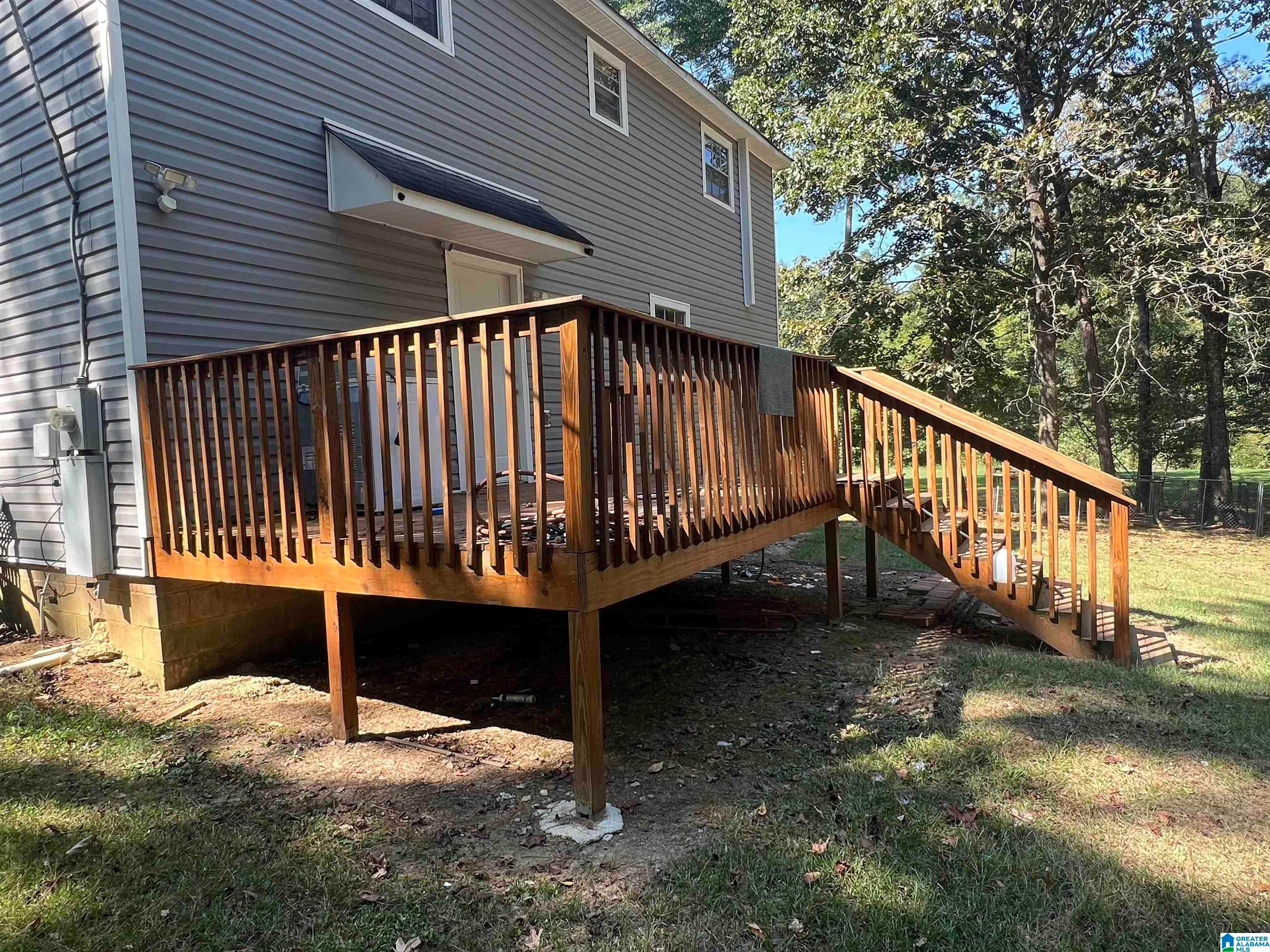 800 RED BIRD LANE