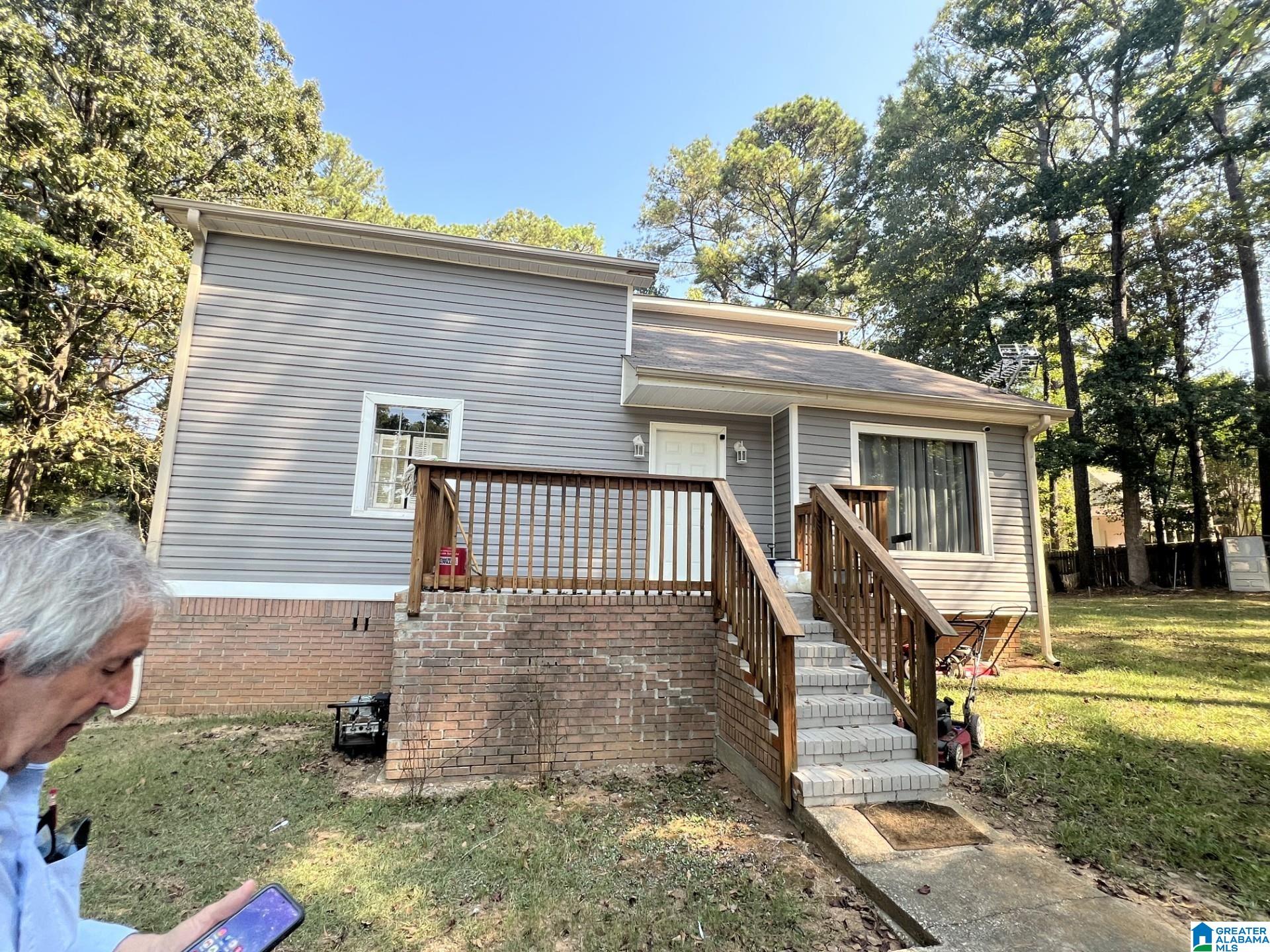 800 RED BIRD LANE
