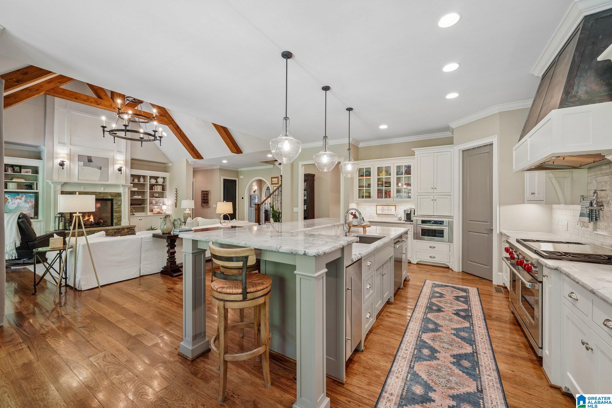 336 STONEGATE DRIVE
