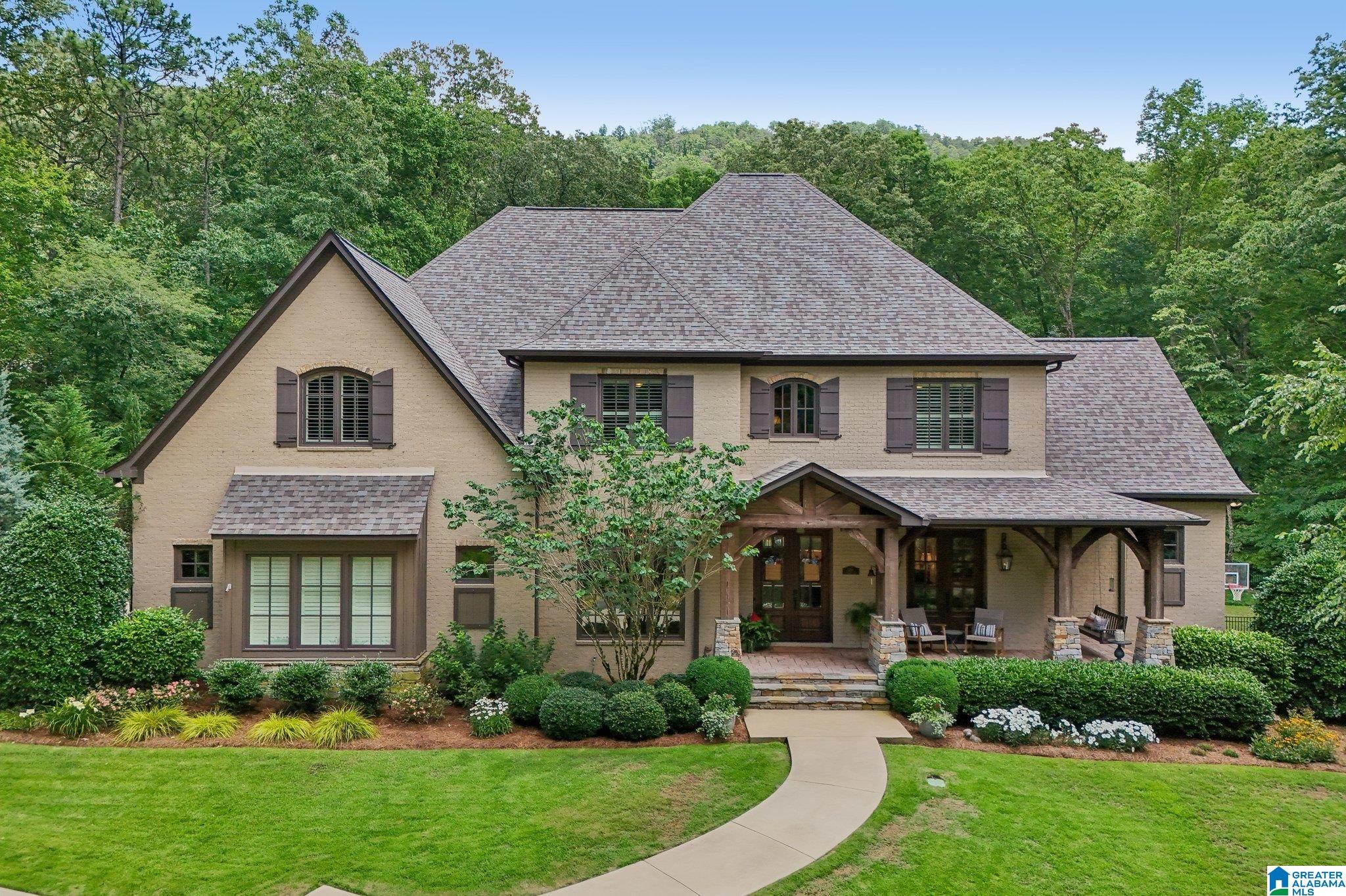 336 STONEGATE DRIVE